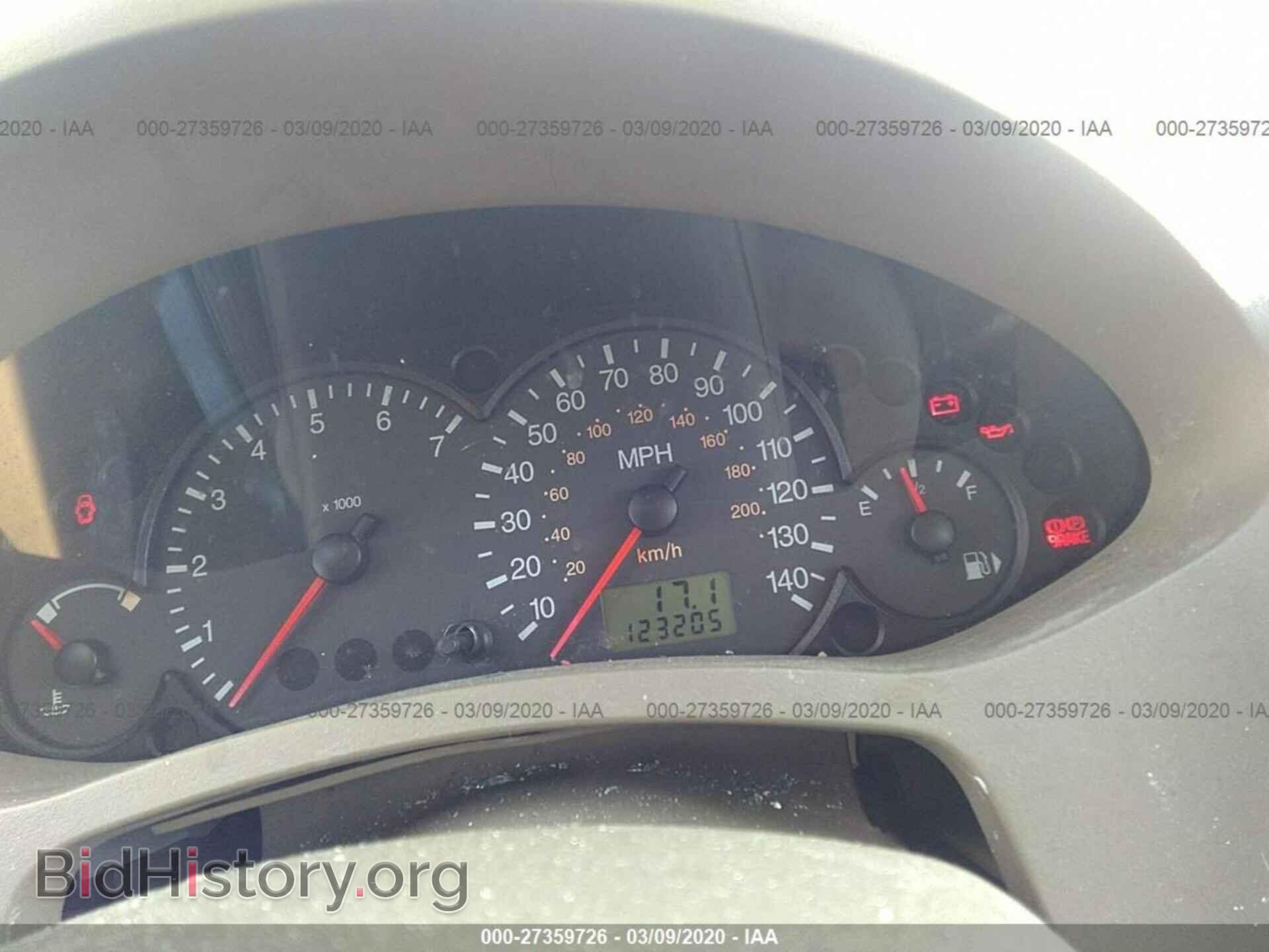2005 FORD FOCUS - VIN: 1FAHP36N35W106598 - Фото 7