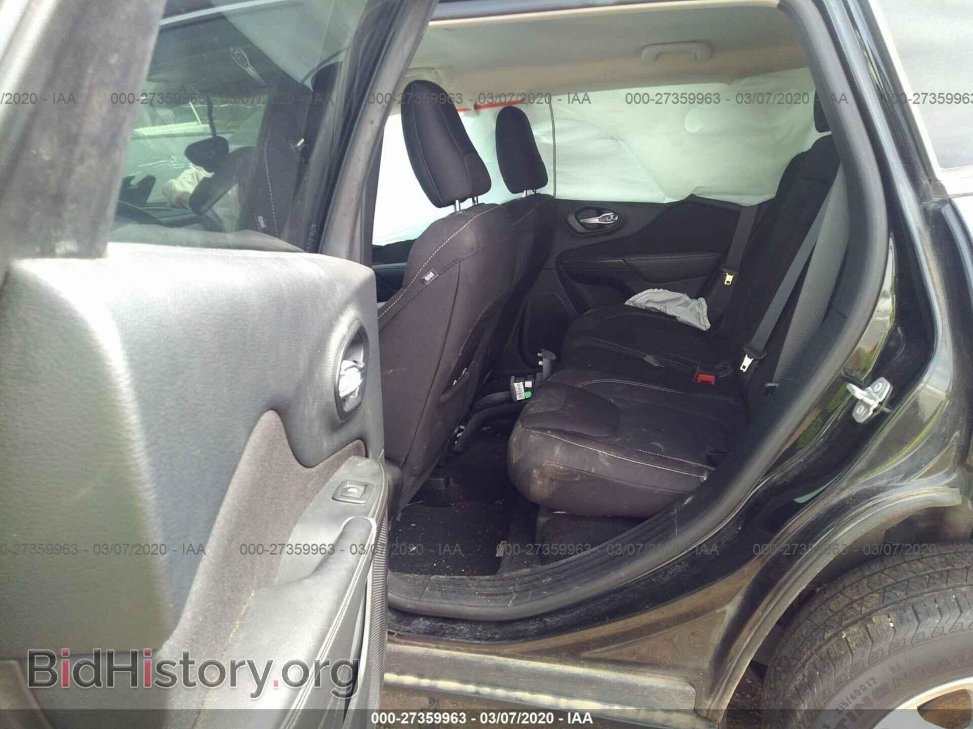 2015 JEEP CHEROKEE - VIN: 1C4PJLCB0FW781683 - Фото 8