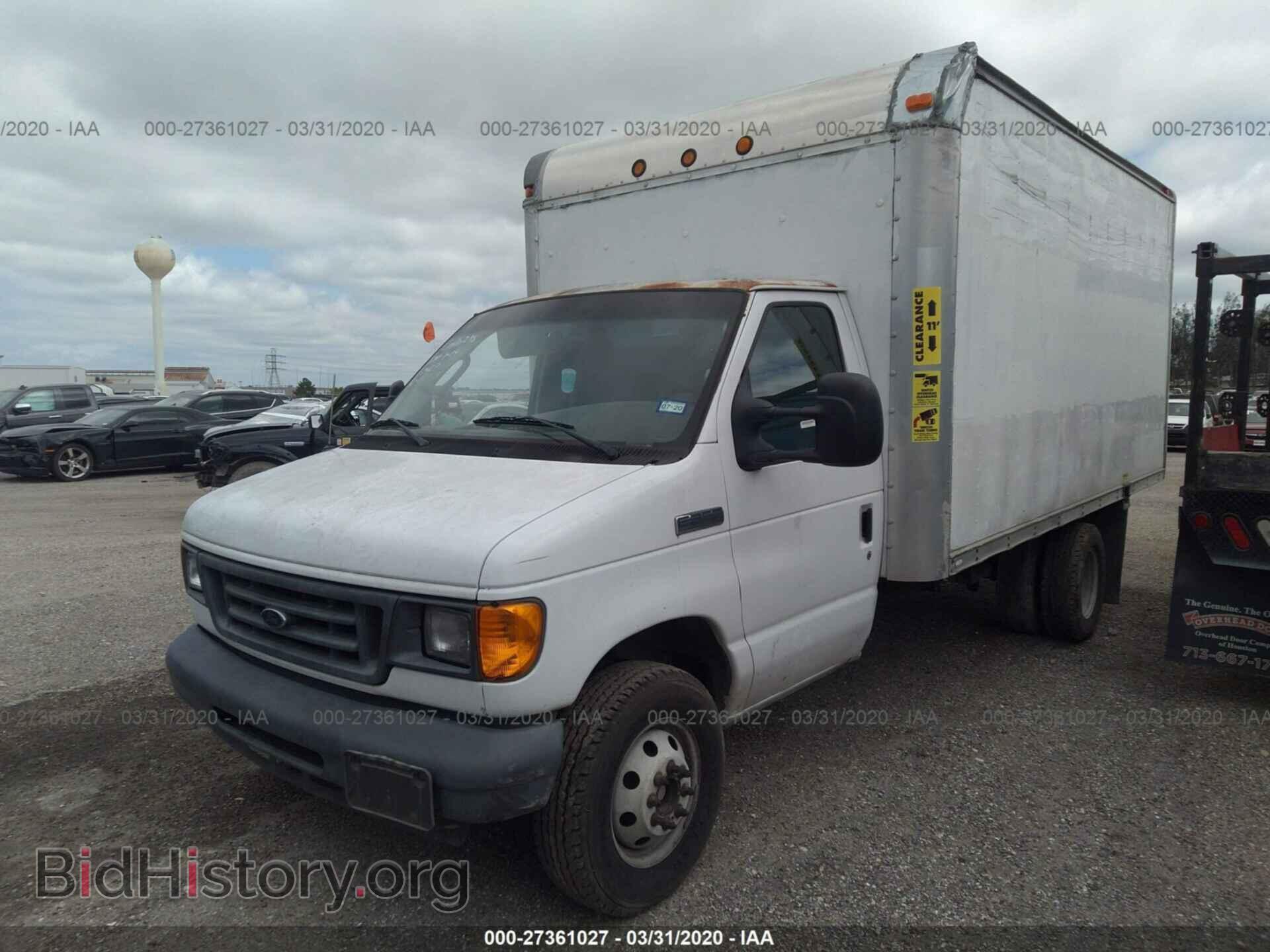 2006 FORD ECONOLINE - VIN: 1FDWE35L26DA50427 - Фото 2