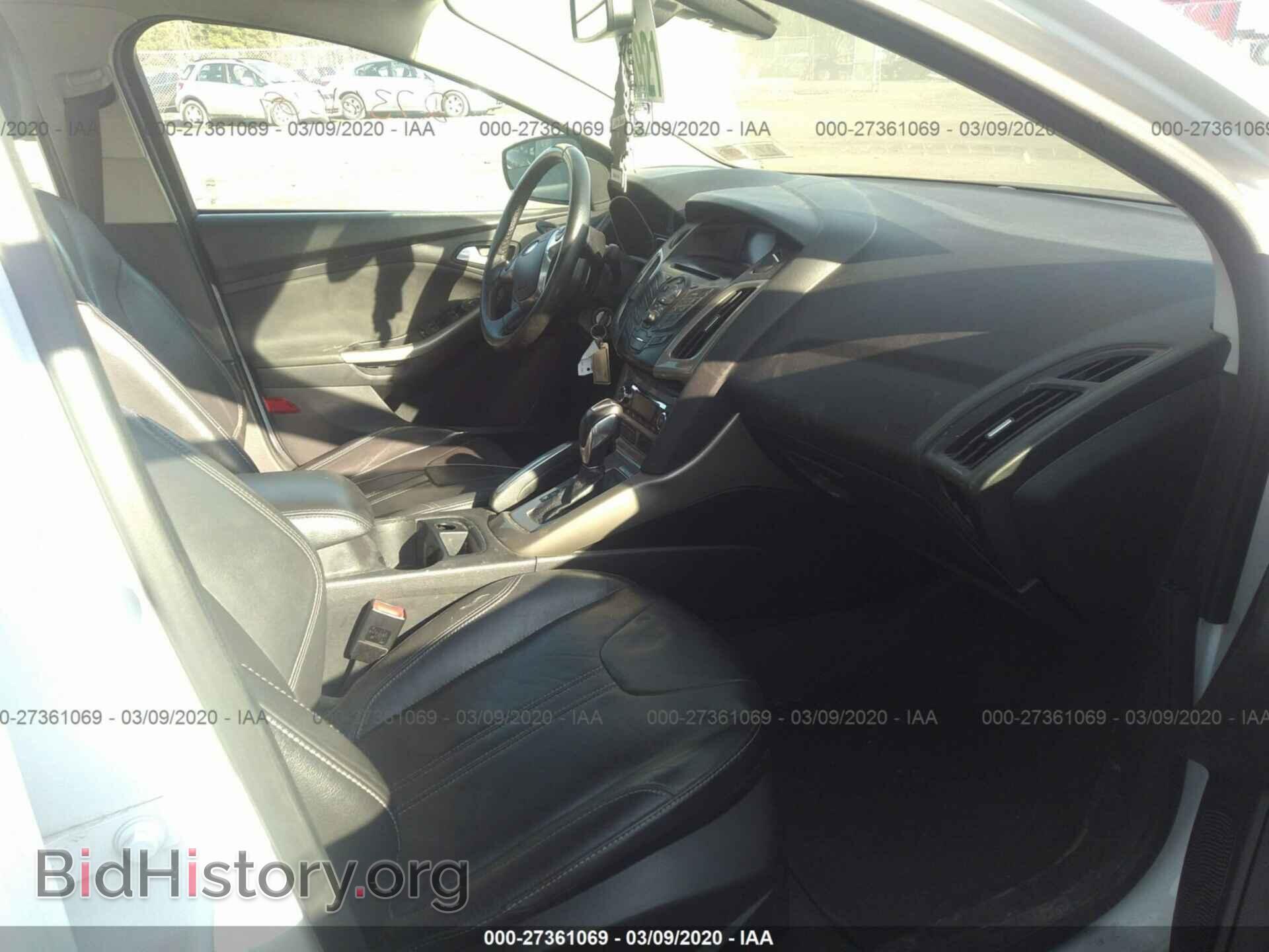 2012 Ford Focus - VIN: 1FAHP3H28CL274609 - Фото 5
