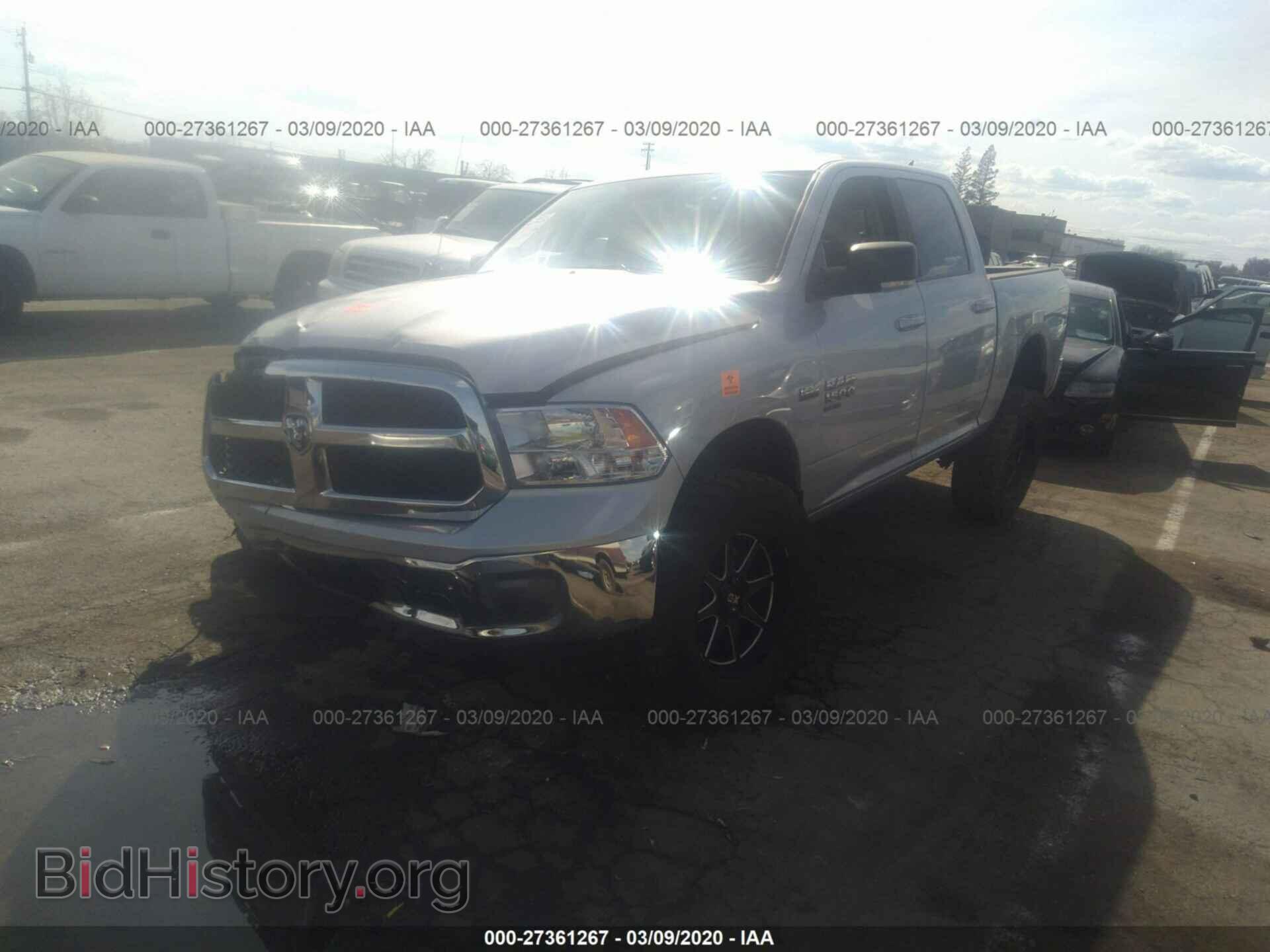 2019 RAM 1500 CLASSIC - VIN: 1C6RR7LT5KS549784 - Фото 2