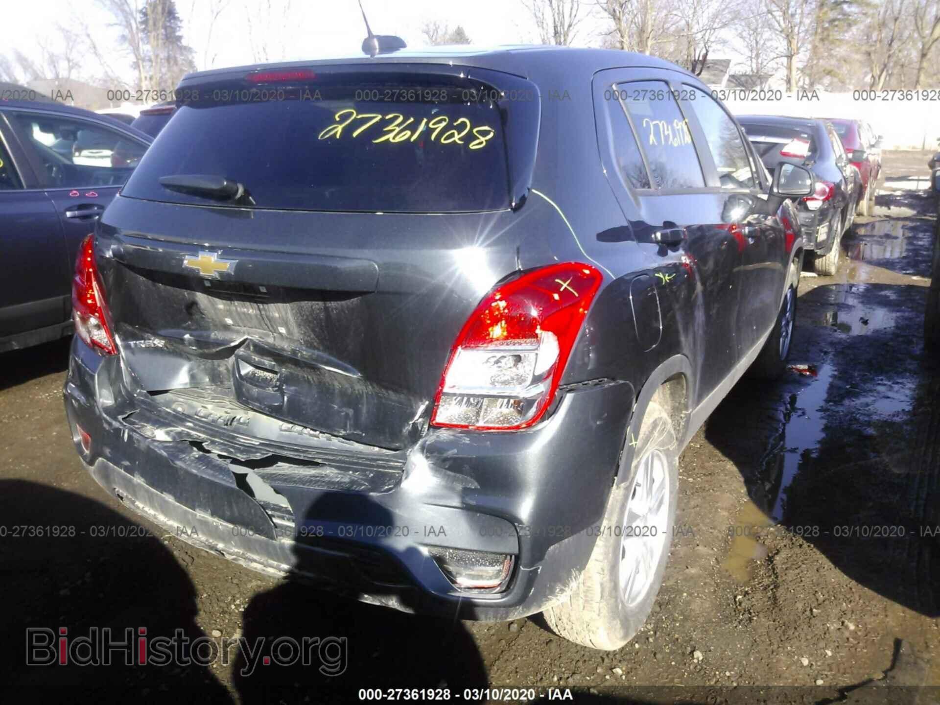 2019 CHEVROLET TRAX - VIN: 3GNCJKSB7KL332468 - Фото 4