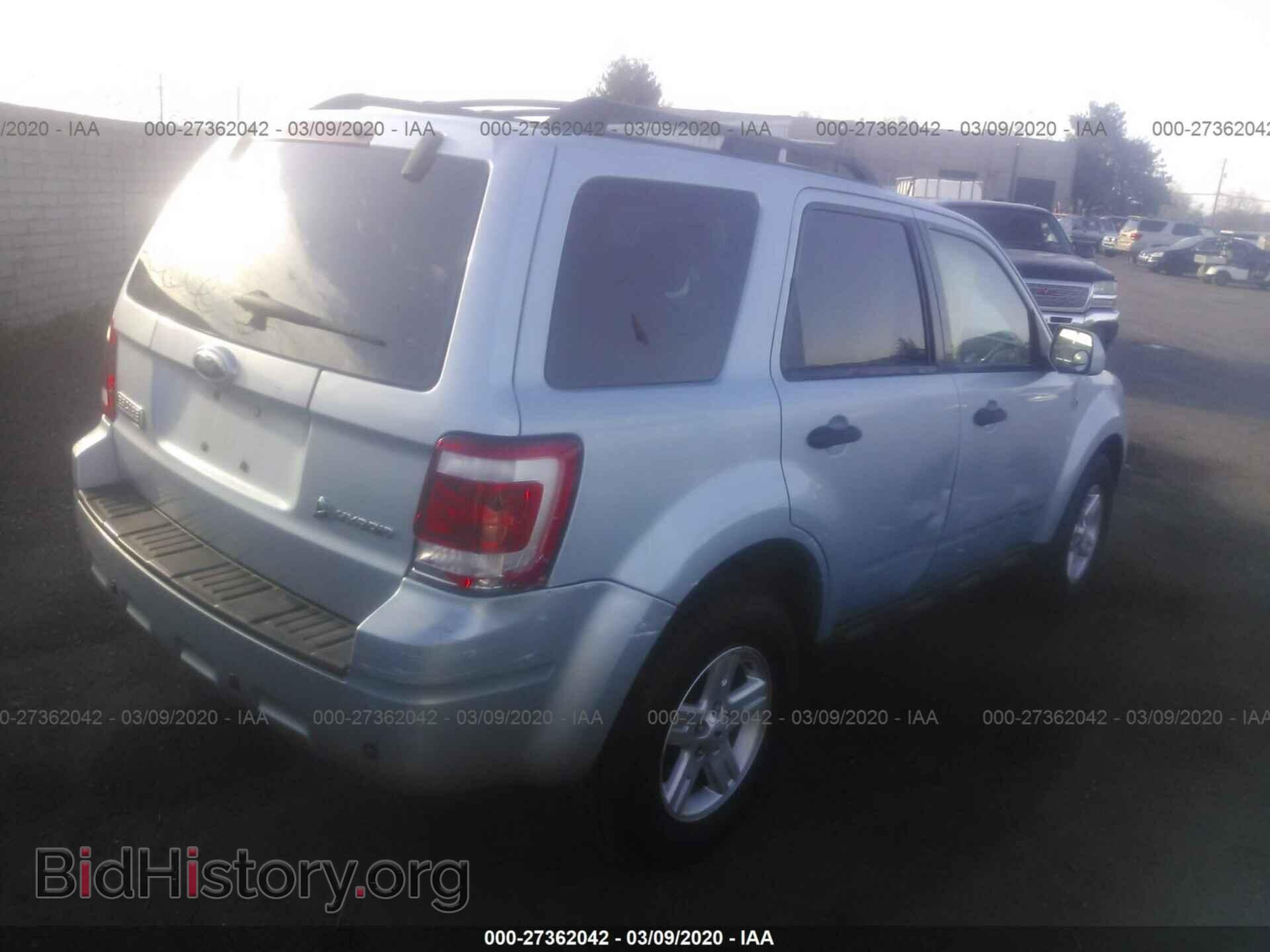 2008 FORD ESCAPE - VIN: 1FMCU59H98KB98967 - Фото 4