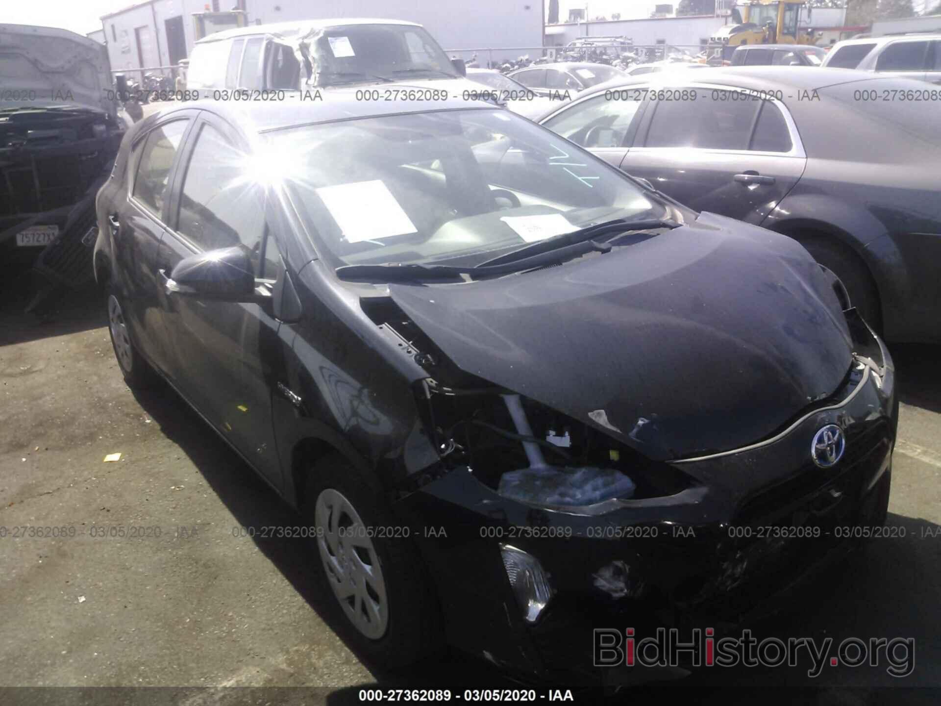 Photo JTDKDTB32G1129982 - TOYOTA PRIUS C 2016