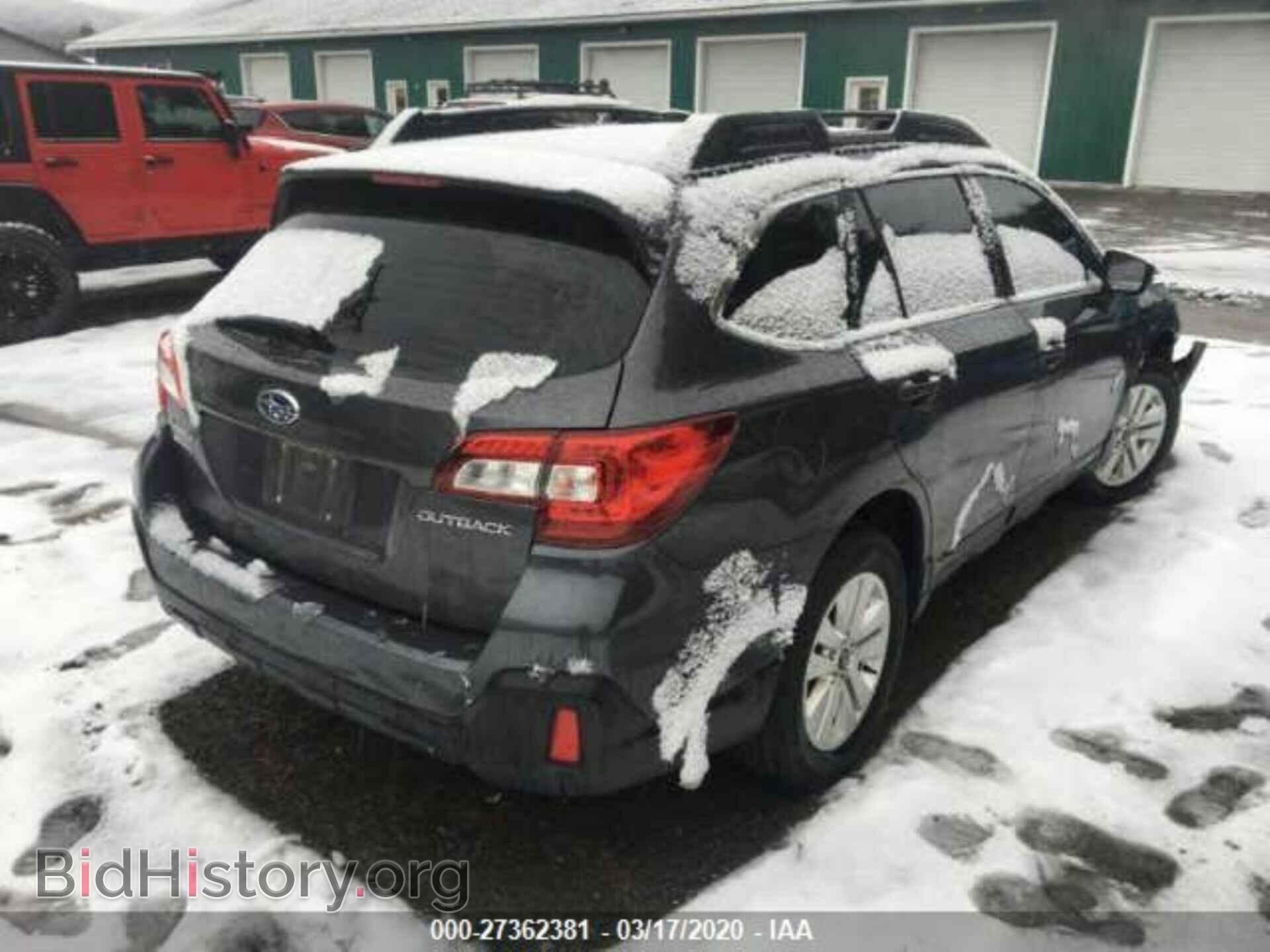 2018 SUBARU OUTBACK - VIN: 4S4BSAACXJ3301159 - Фото 4