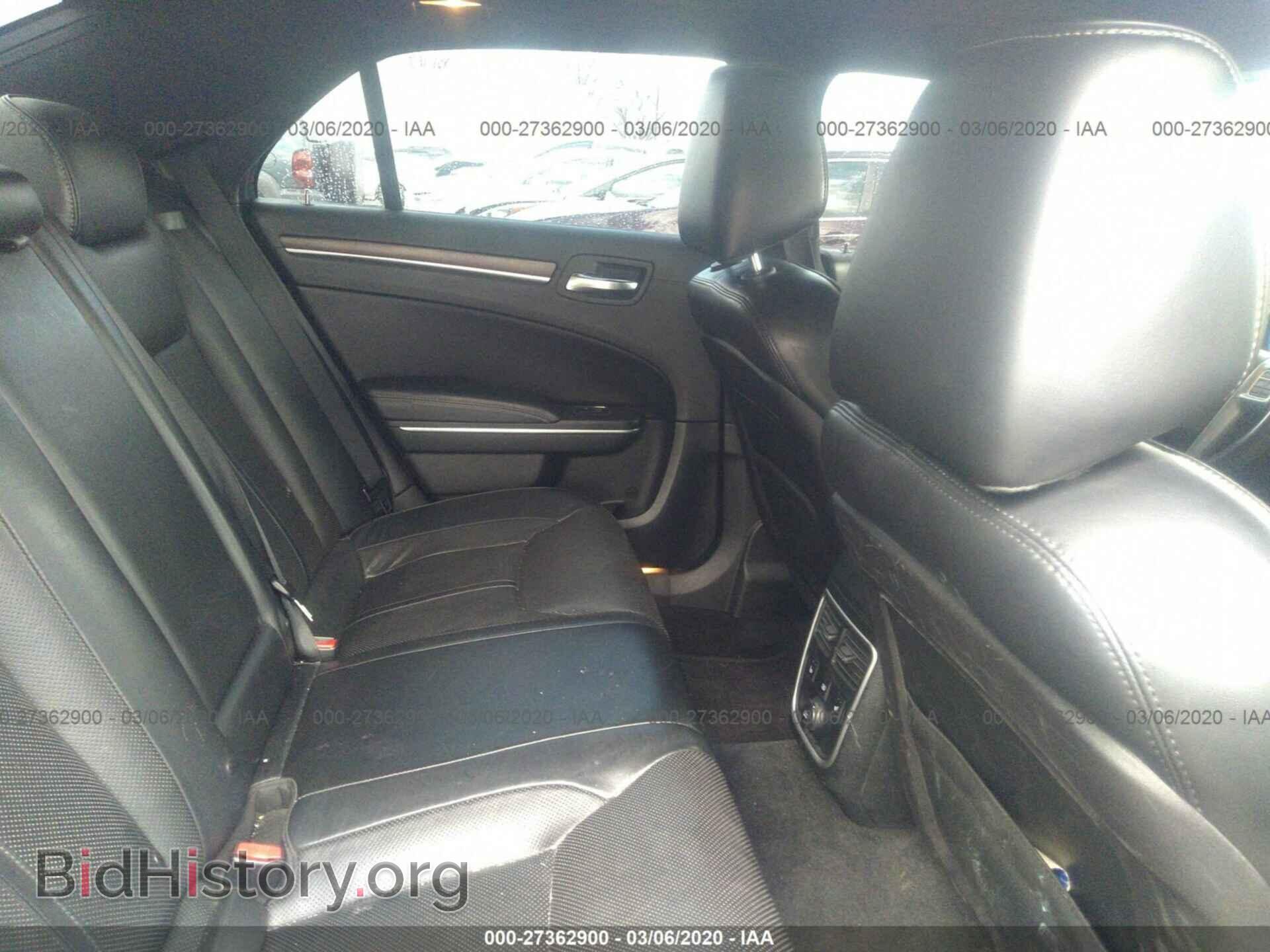 2012 CHRYSLER 300C - VIN: 2C3CCAPT8CH253940 - Фото 8
