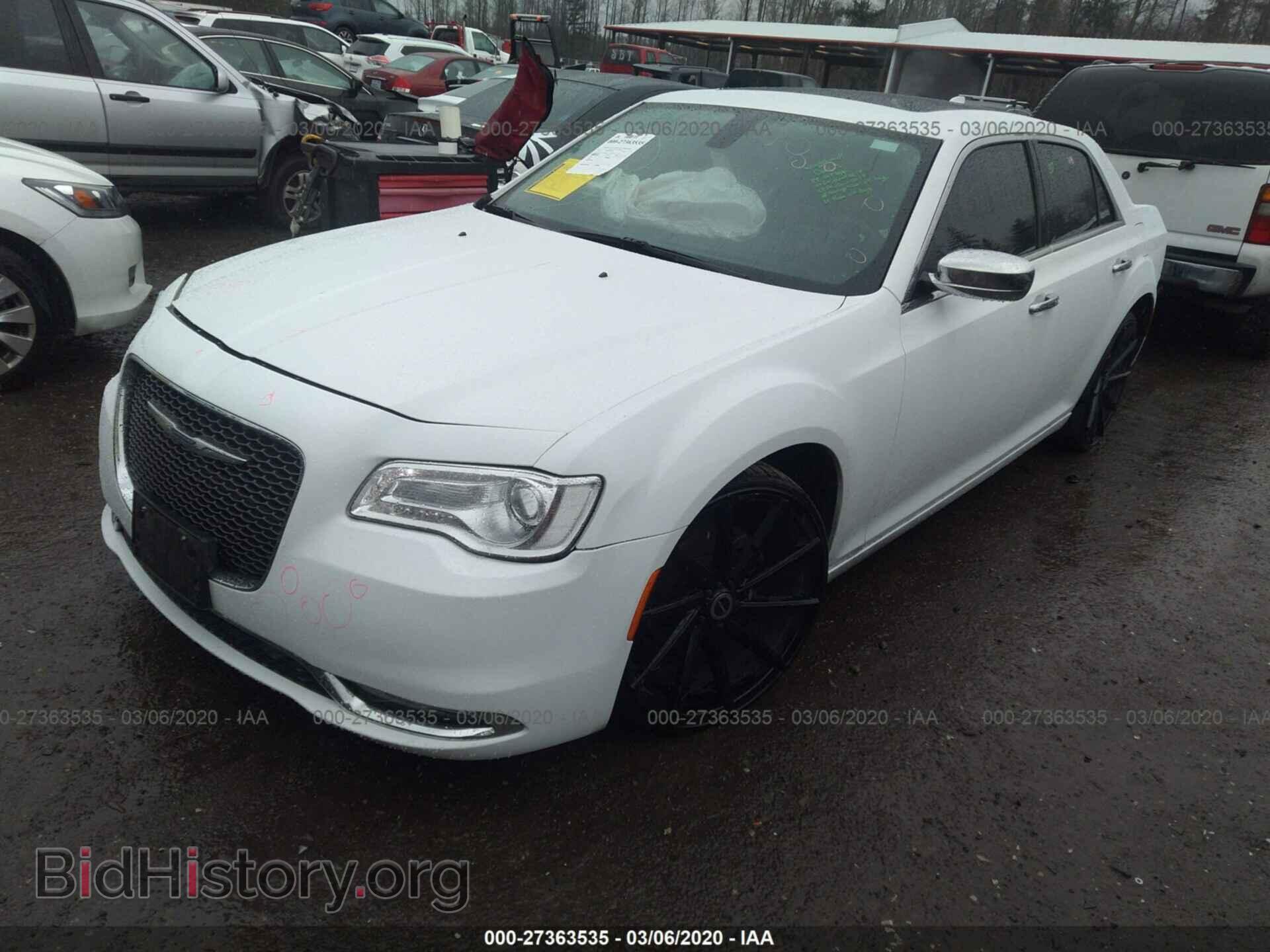 2016 CHRYSLER 300C - VIN: 2C3CCAEG4GH229985 - Фото 2