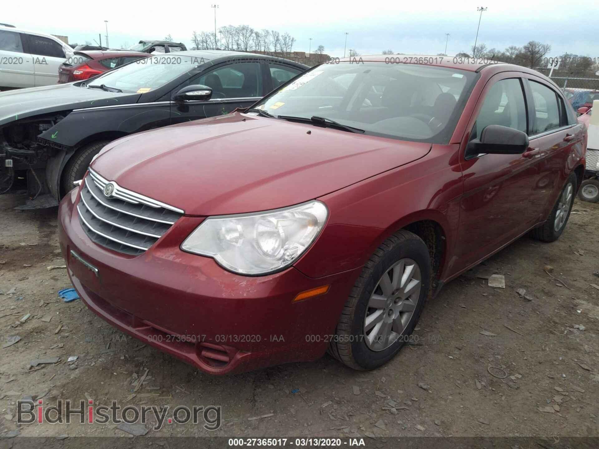 2010 CHRYSLER SEBRING - VIN: 1C3CC4FB2AN220141 - Фото 2