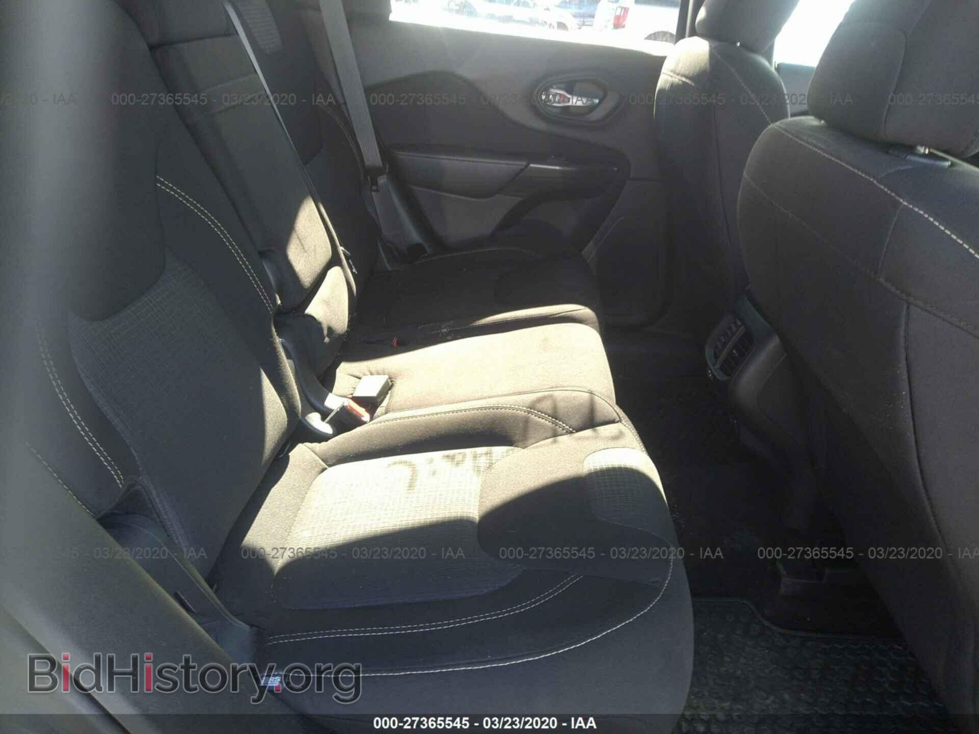2016 JEEP CHEROKEE - VIN: 1C4PJMCS1GW163036 - Фото 8