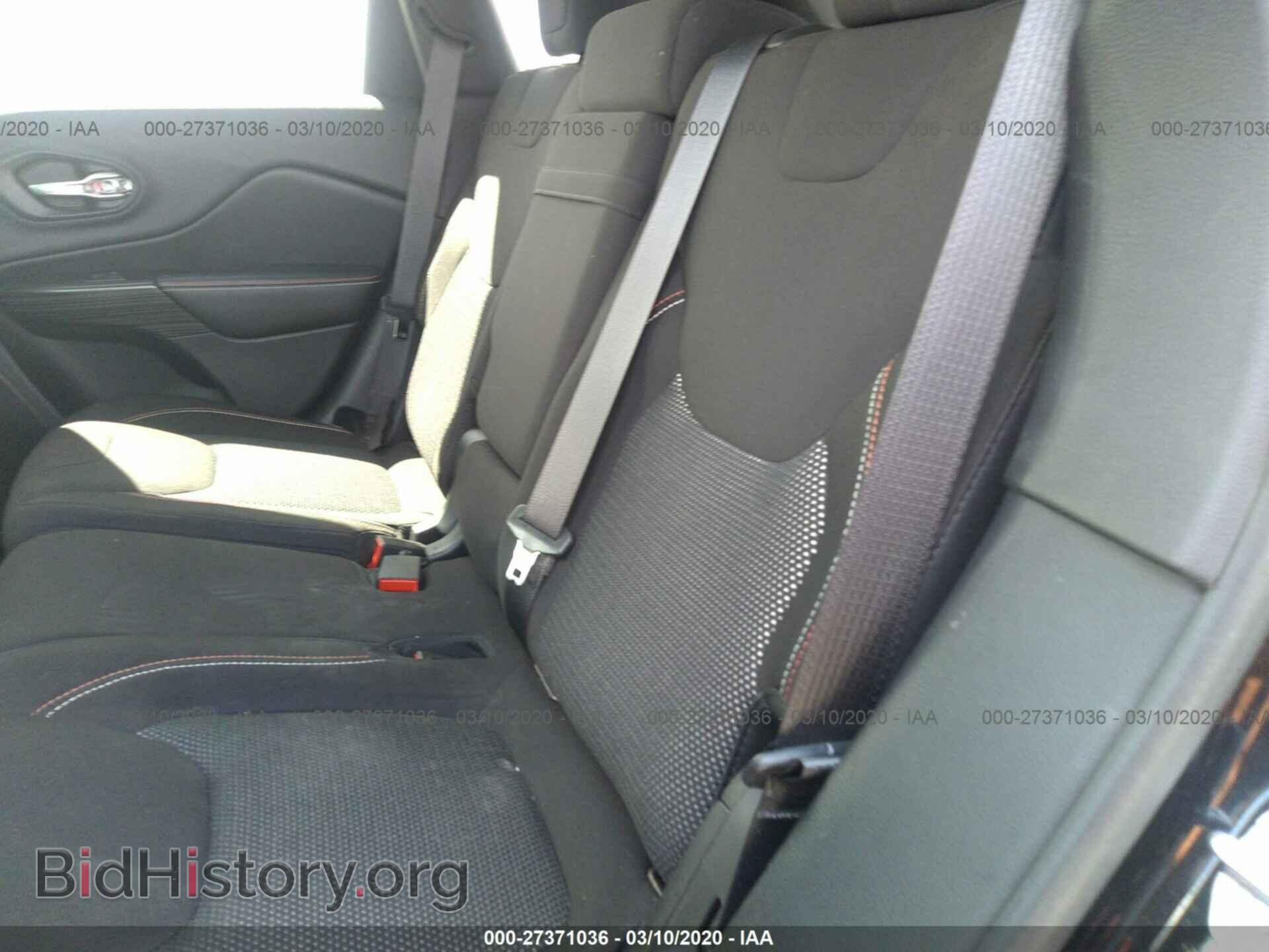 2016 JEEP CHEROKEE - VIN: 1C4PJLCB5GW293542 - Фото 8