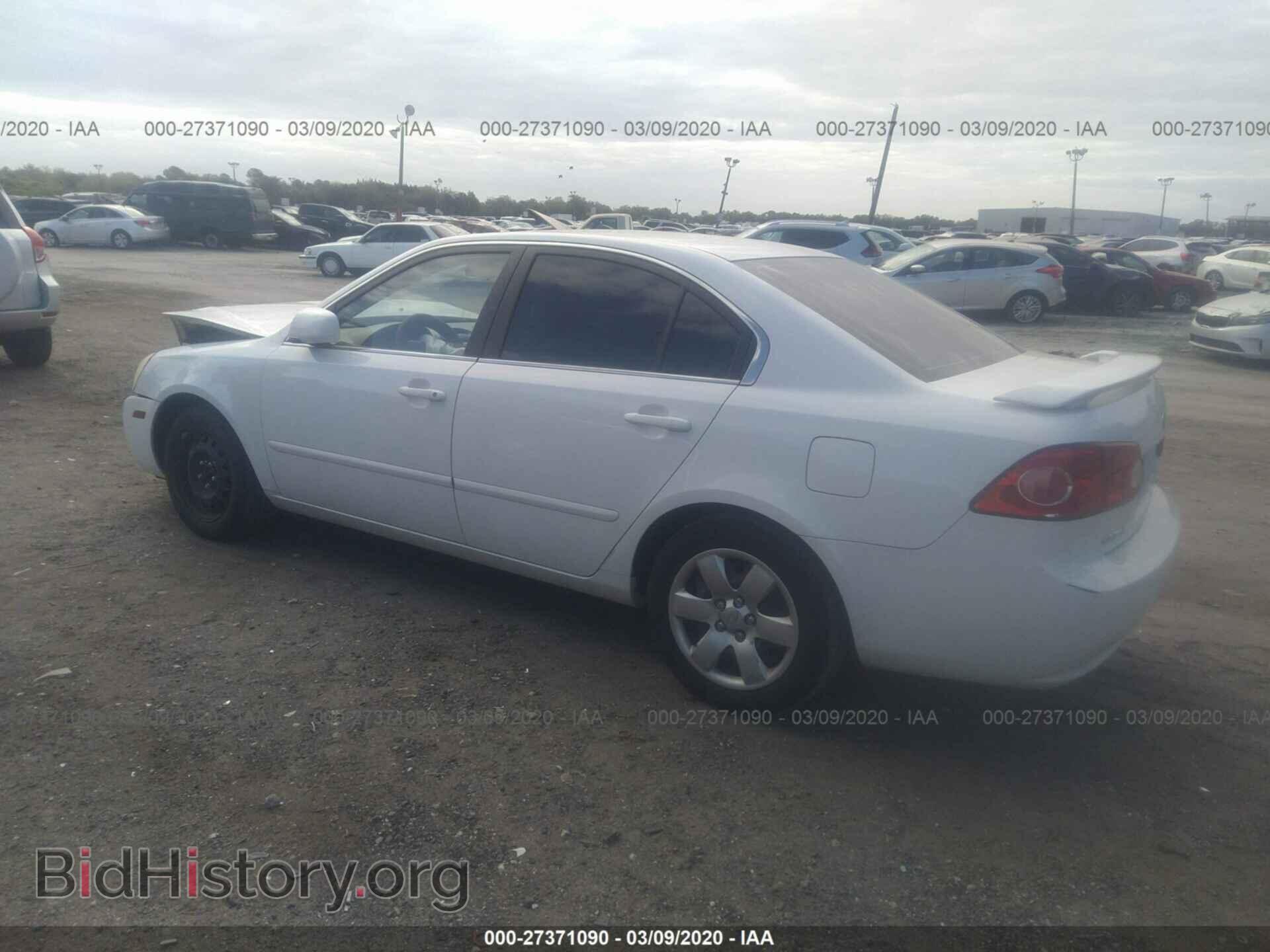 2008 KIA OPTIMA - VIN: KNAGE123785248805 - Фото 3