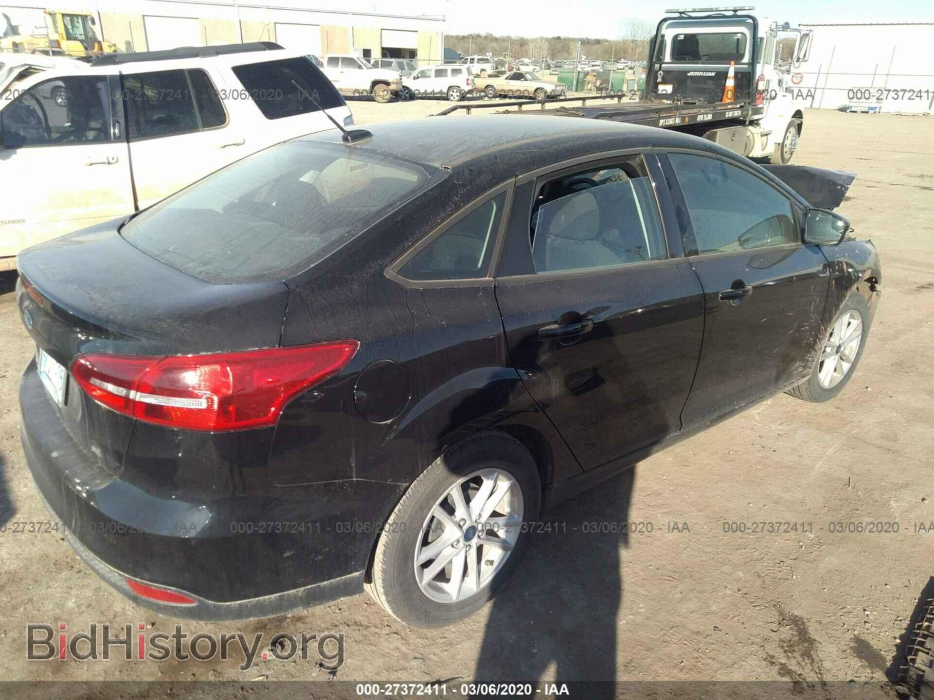 2017 FORD FOCUS - VIN: 1FADP3F28HL342920 - Photo 4