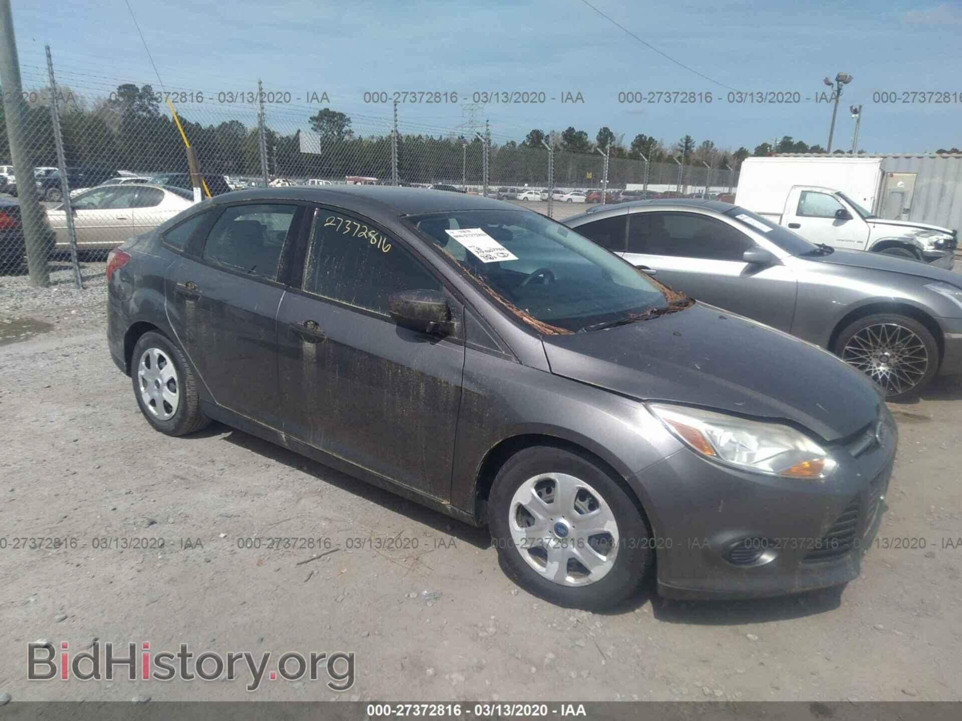 Photo 1FAHP3E24CL308601 - Ford Focus 2012