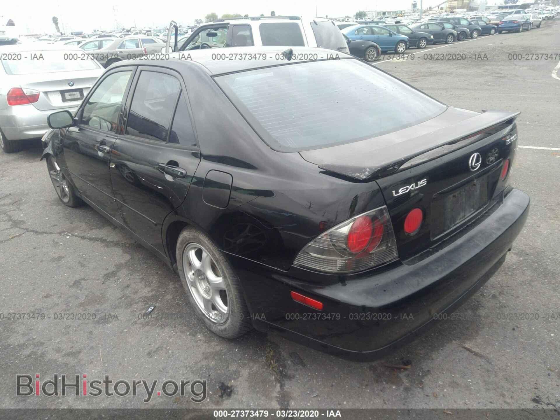 2001 LEXUS IS - VIN: JTHBD182010029832 - Photo 3