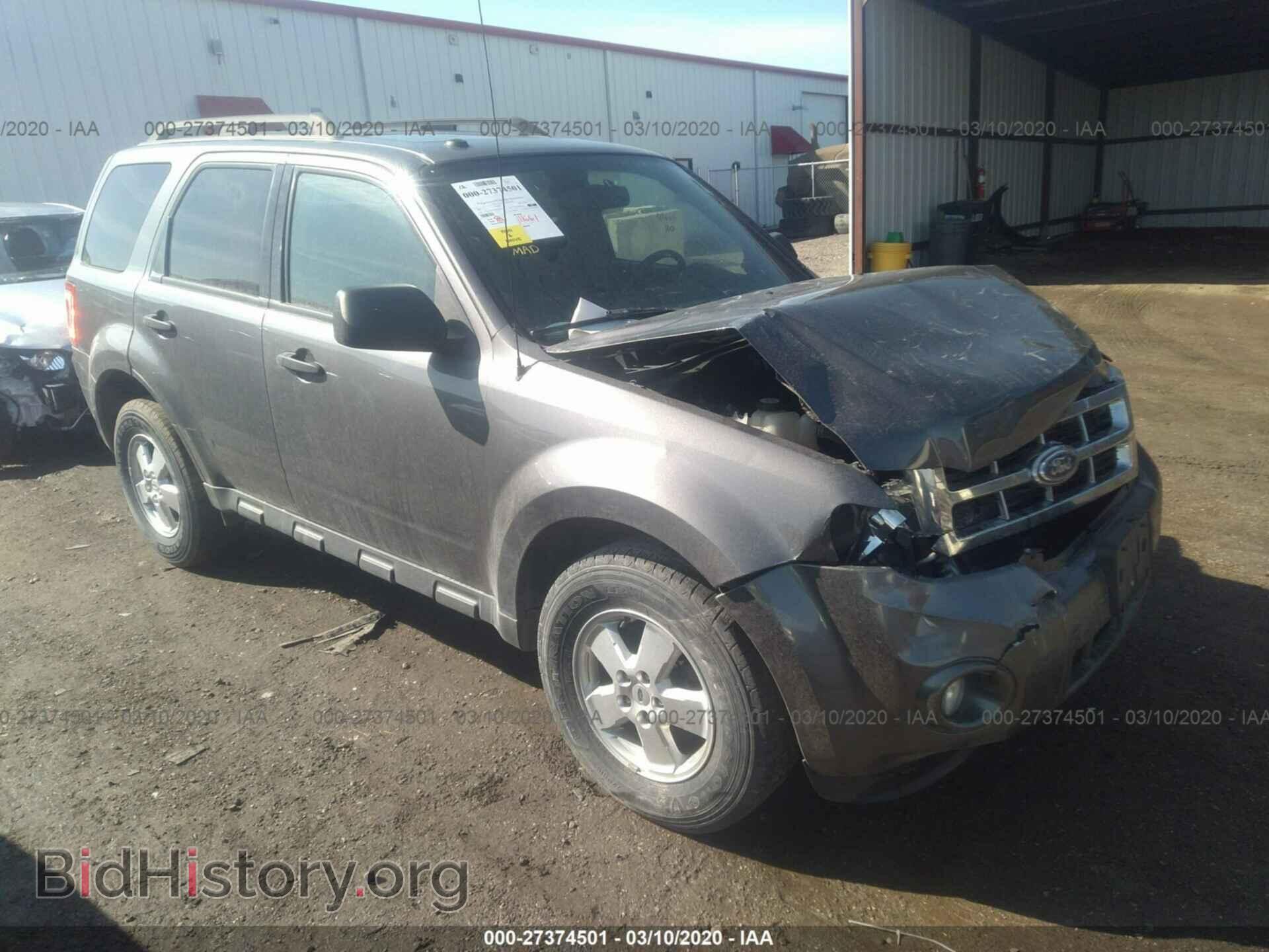 Photo 1FMCU0D7XBKC61373 - FORD ESCAPE 2011