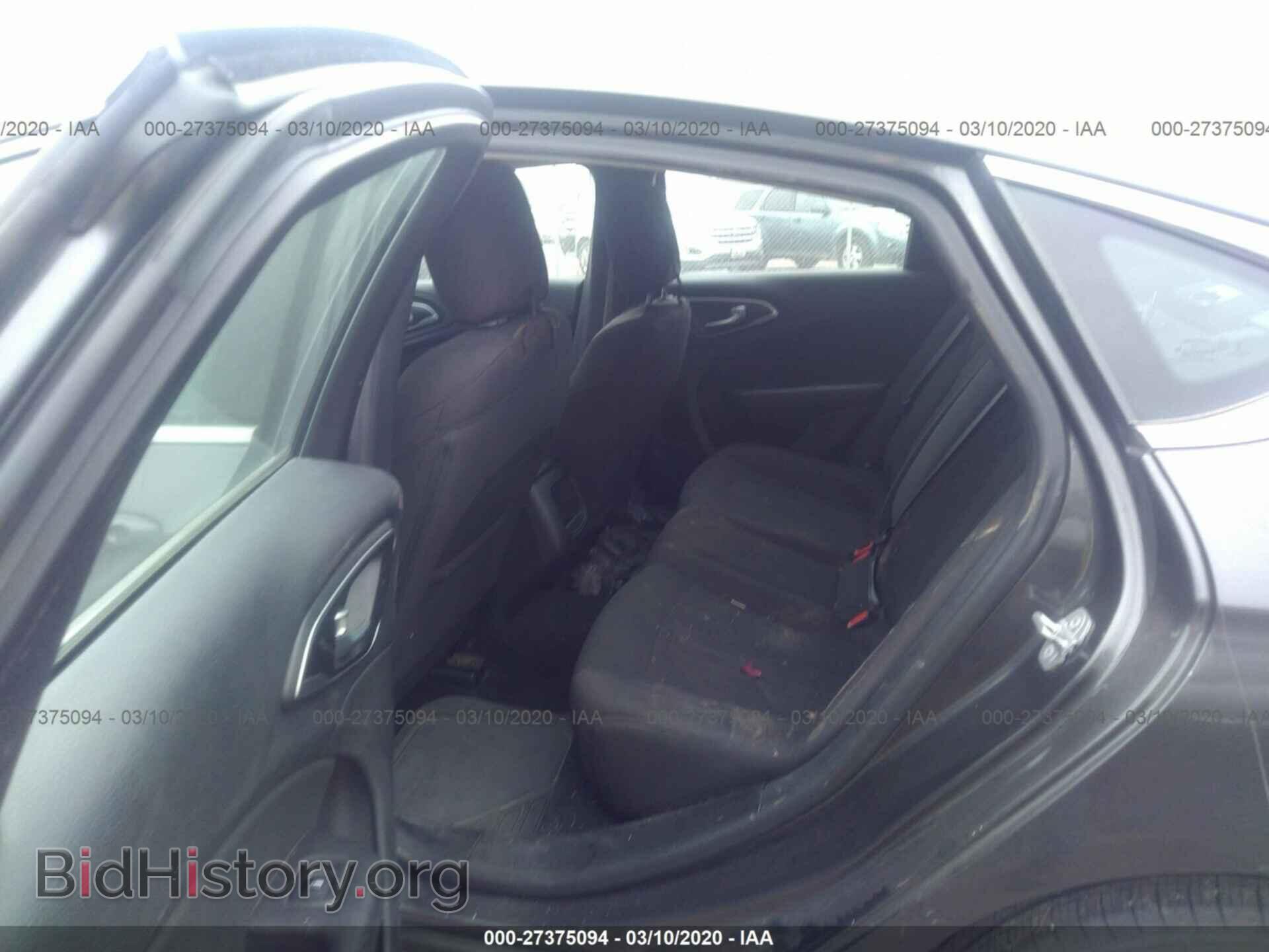 2015 CHRYSLER 200 - VIN: 1C3CCCAB2FN639938 - Фото 8