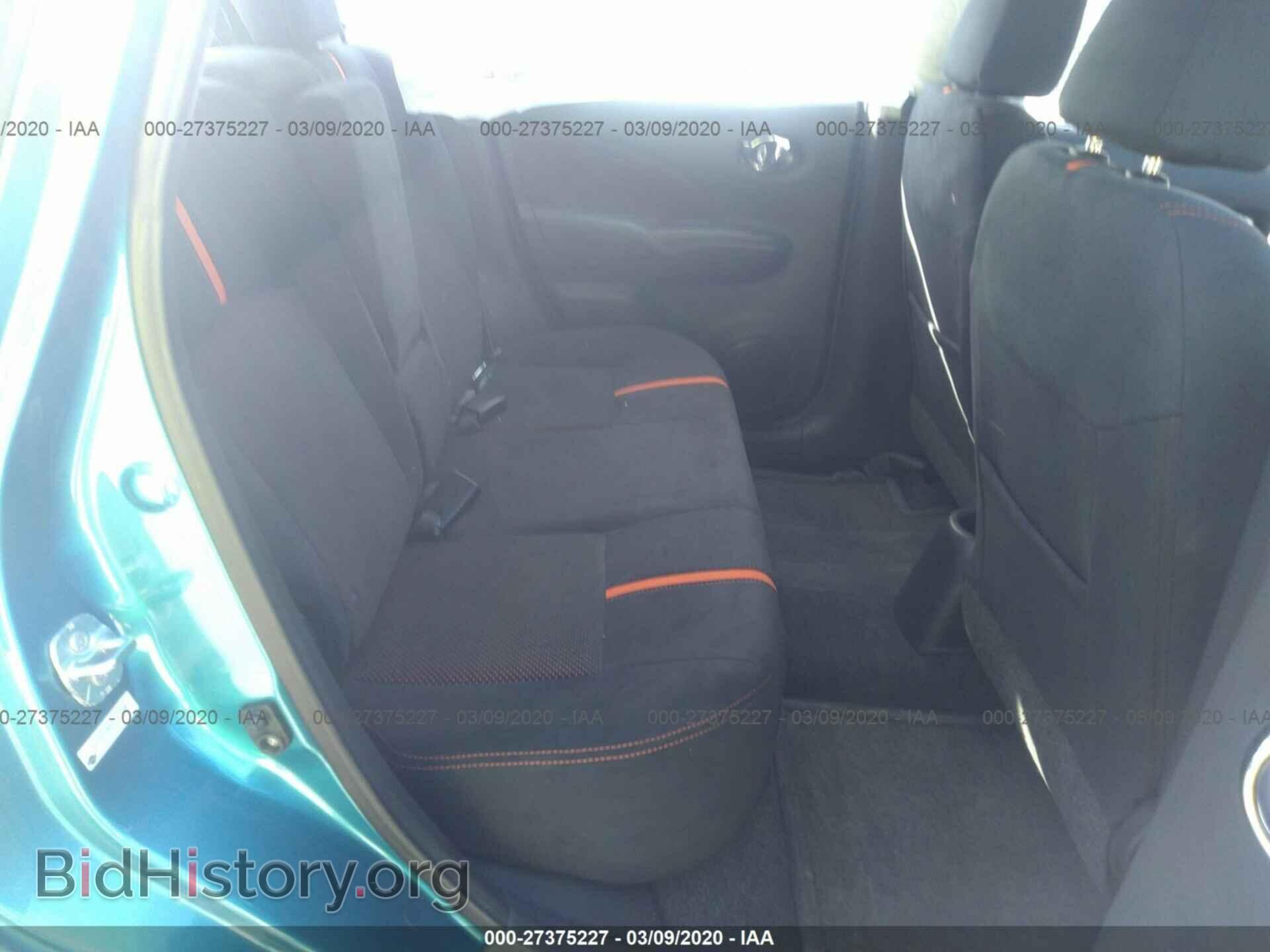 2015 NISSAN VERSA NOTE - VIN: 3N1CE2CPXFL441944 - Фото 8