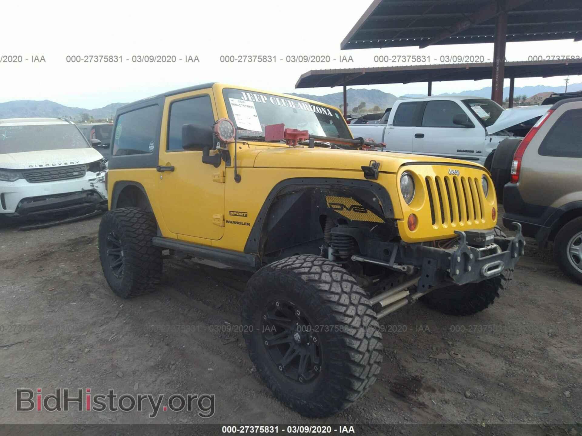 Фотография 1J4AA2D13BL547372 - JEEP WRANGLER 2011