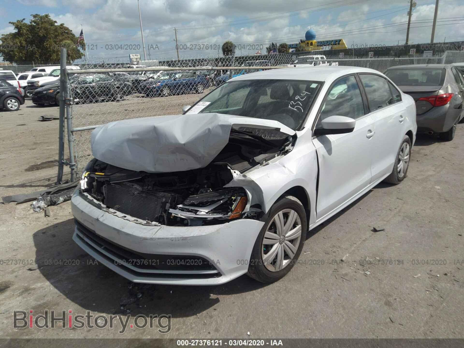 2017 VOLKSWAGEN JETTA - VIN: 3VW2B7AJ4HM325324 - Фото 2