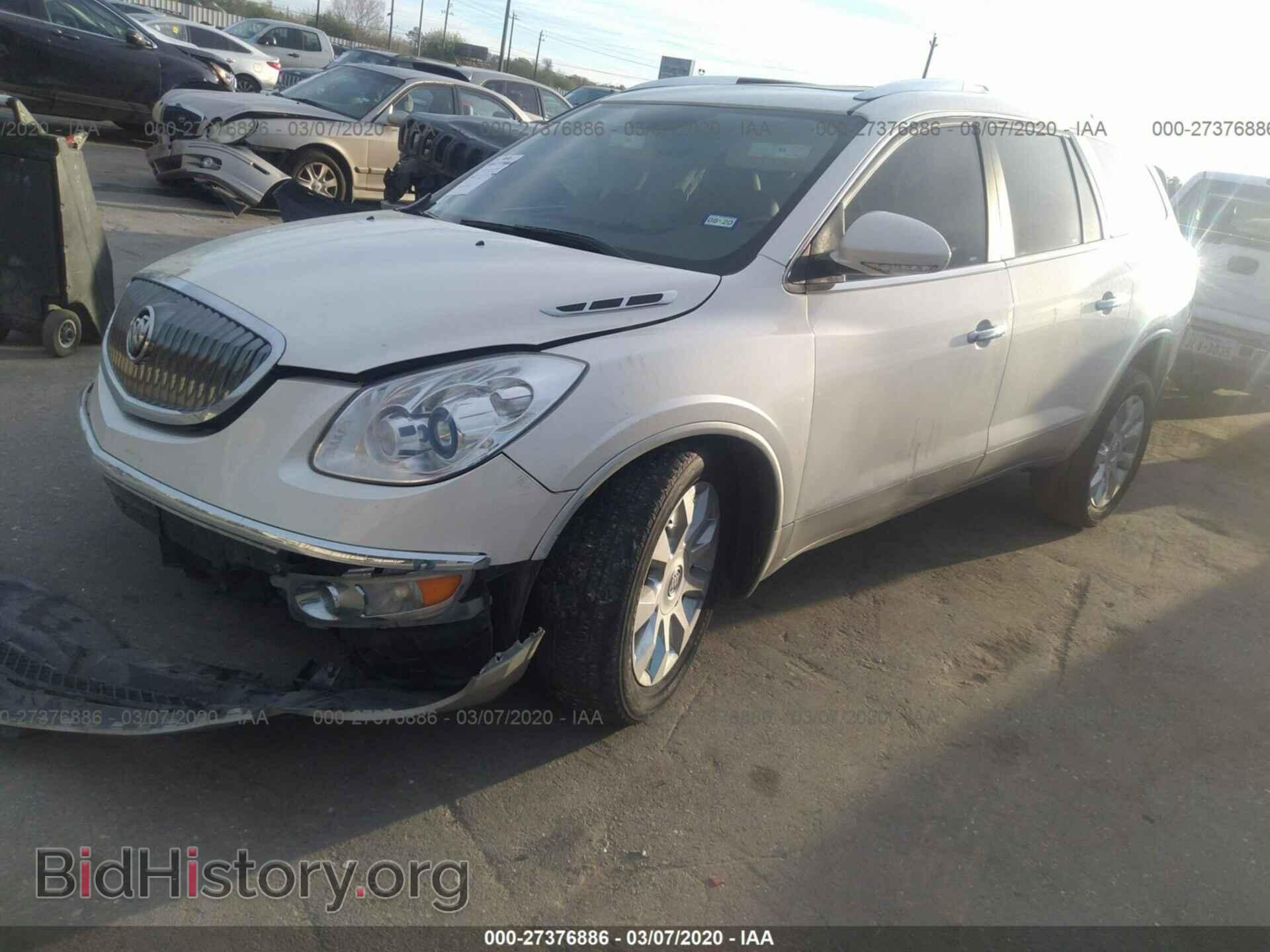 2012 BUICK ENCLAVE - VIN: 5GAKRDED9CJ253769 - Фото 2