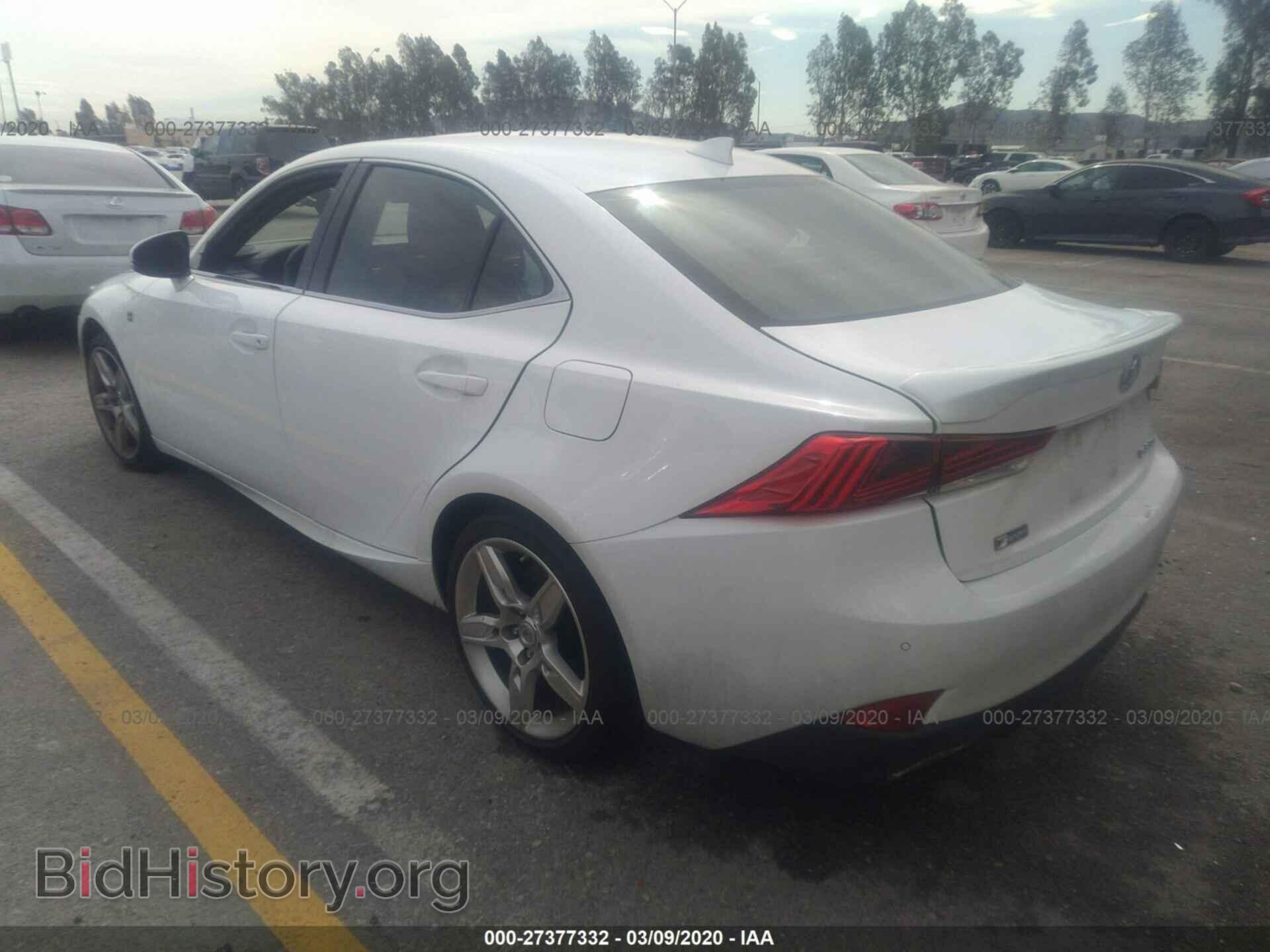 2018 LEXUS IS - VIN: JTHBZ1D29J5031797 - Фото 3