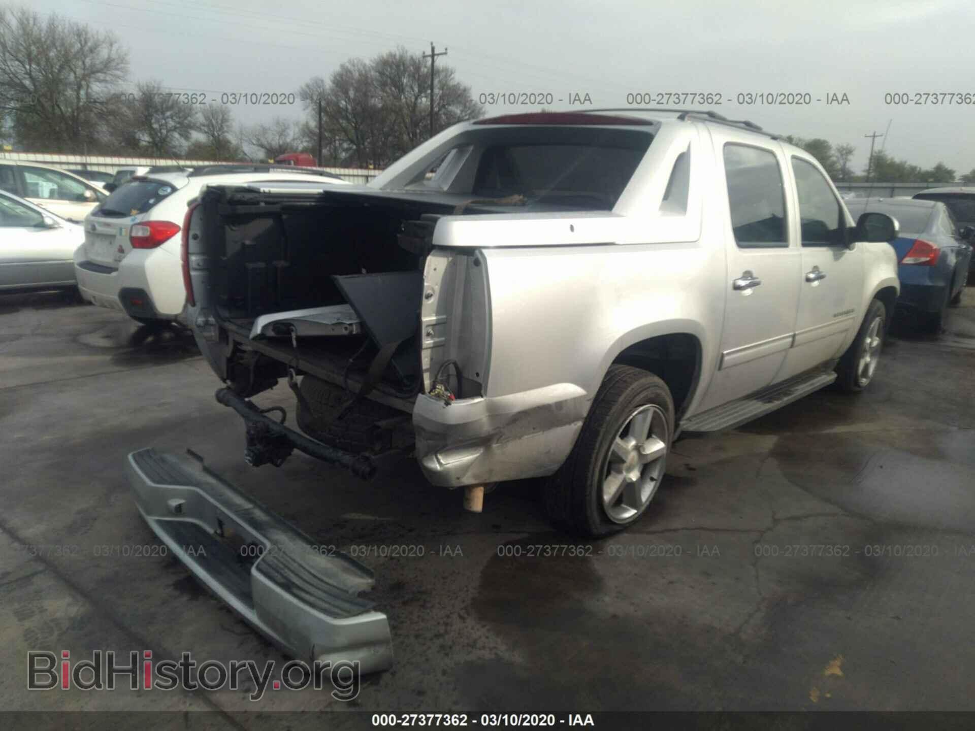 2011 CHEVROLET AVALANCHE - VIN: 3GNMCEE02BG365154 - Фото 4