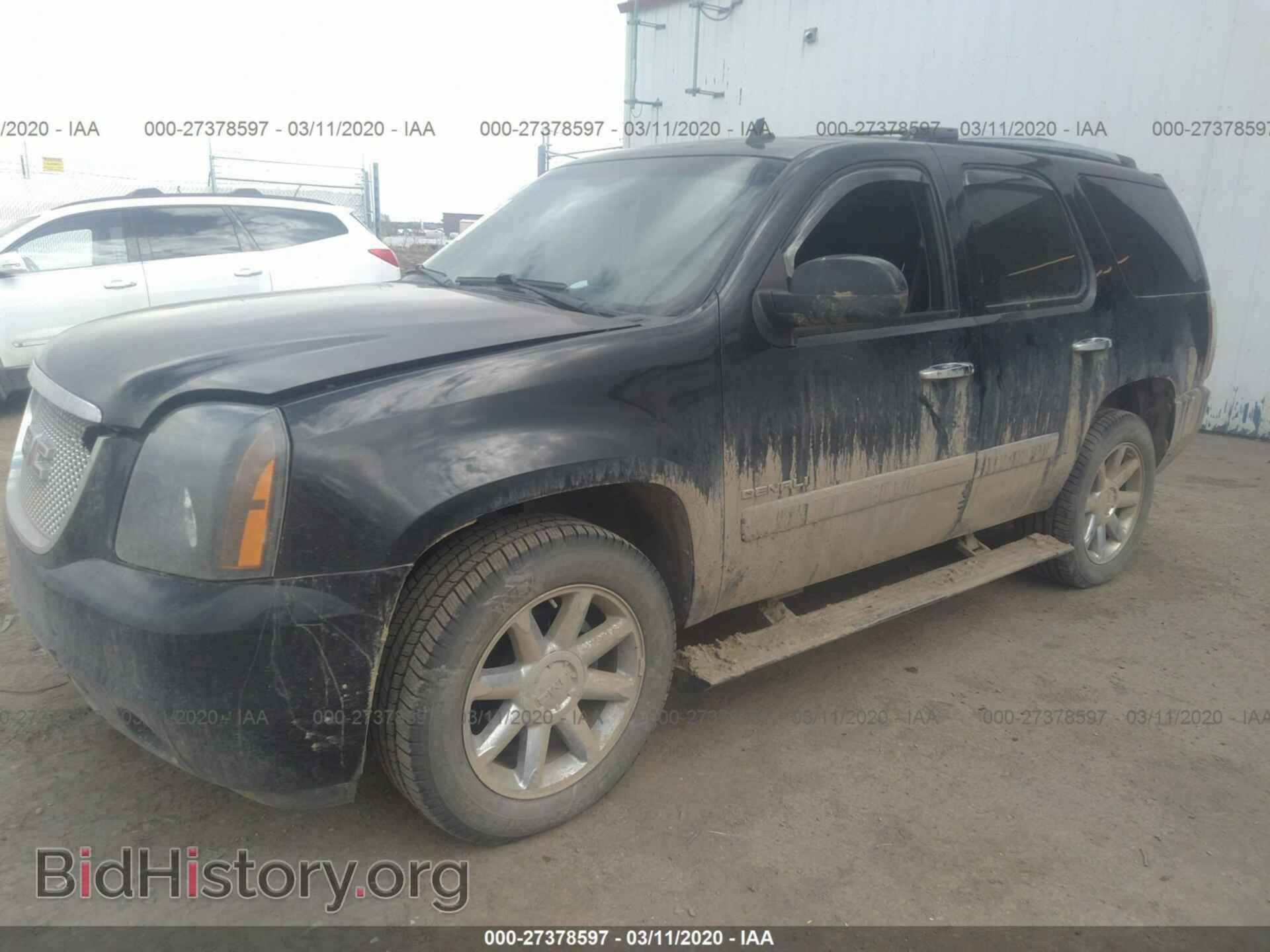 2010 GMC YUKON - VIN: 1GKUKEEF3AR178153 - Photo 2