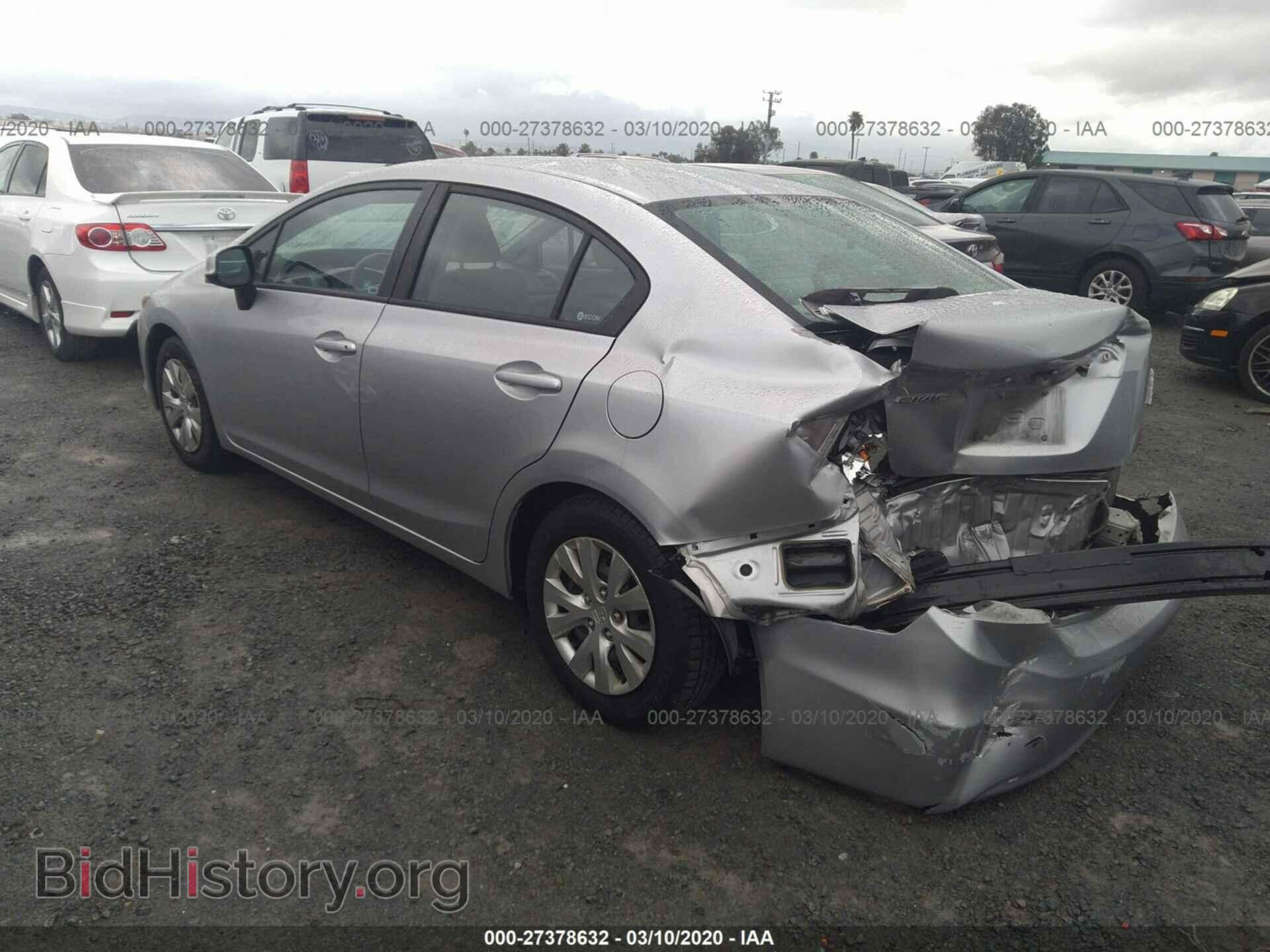 2012 HONDA CIVIC - VIN: 19XFB2F51CE392596 - Фото 3