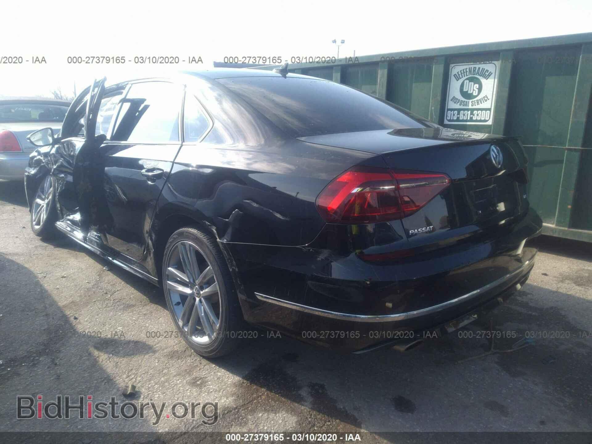 2018 VOLKSWAGEN PASSAT - VIN: 1VWAA7A33JC021375 - Фото 3