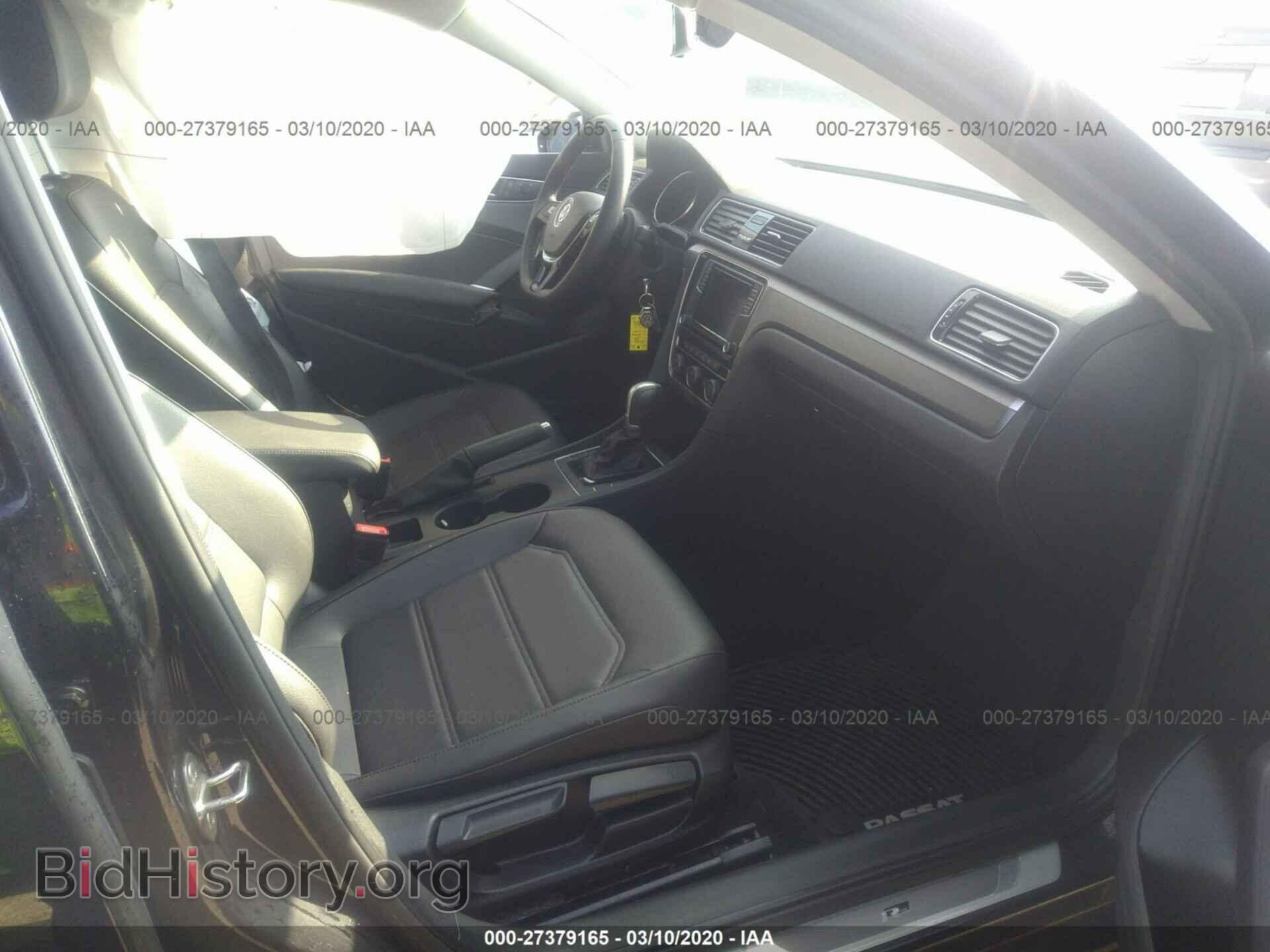 2018 VOLKSWAGEN PASSAT - VIN: 1VWAA7A33JC021375 - Фото 5