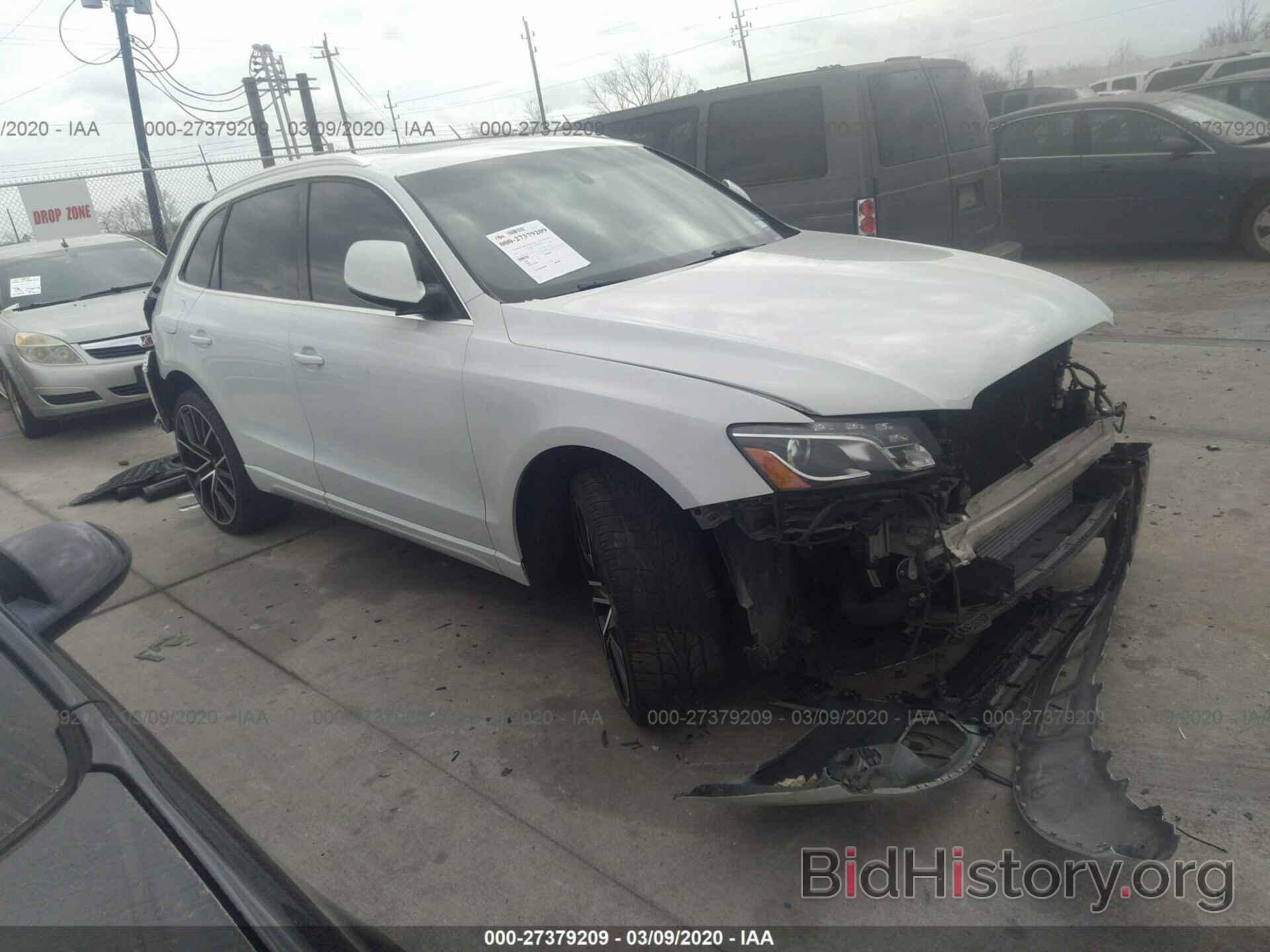 Photo WA1LFAFP2CA137438 - AUDI Q5 2012