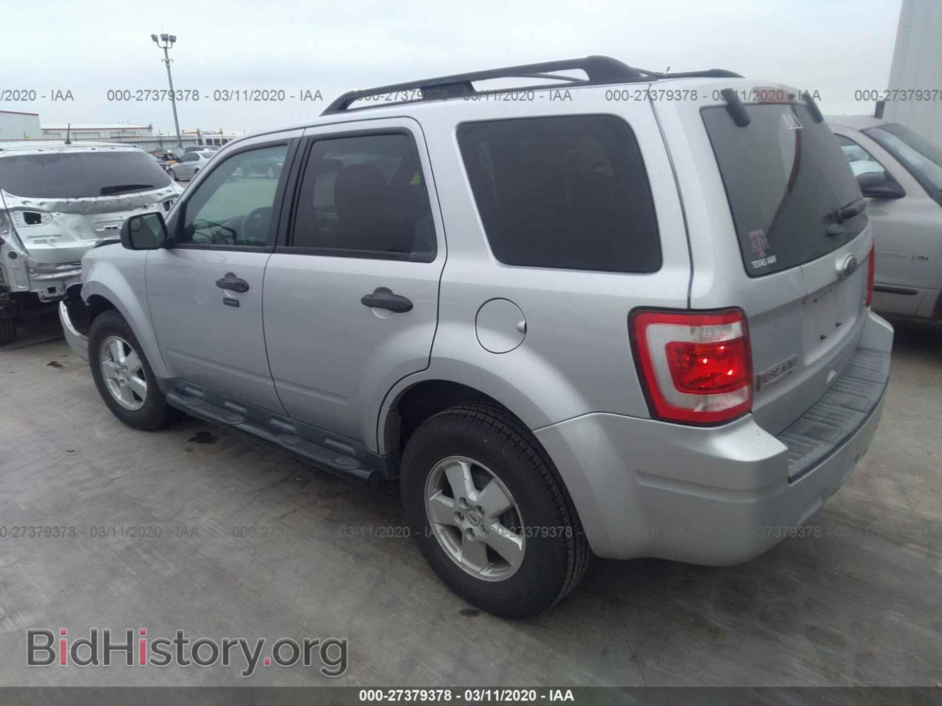 2011 FORD ESCAPE - VIN: 1FMCU9DG8BKC68925 - Фото 3
