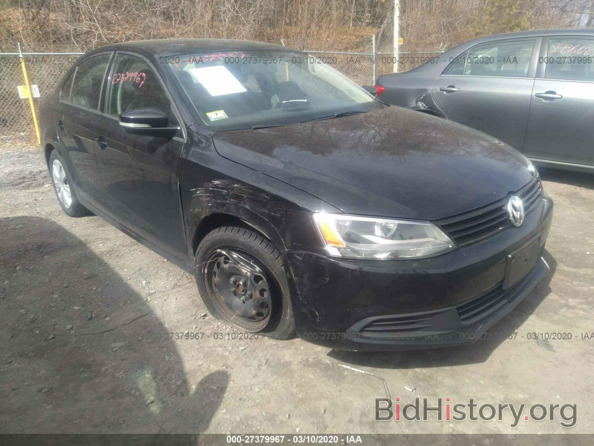 Фотография 3VWD17AJXEM374213 - VOLKSWAGEN JETTA 2014