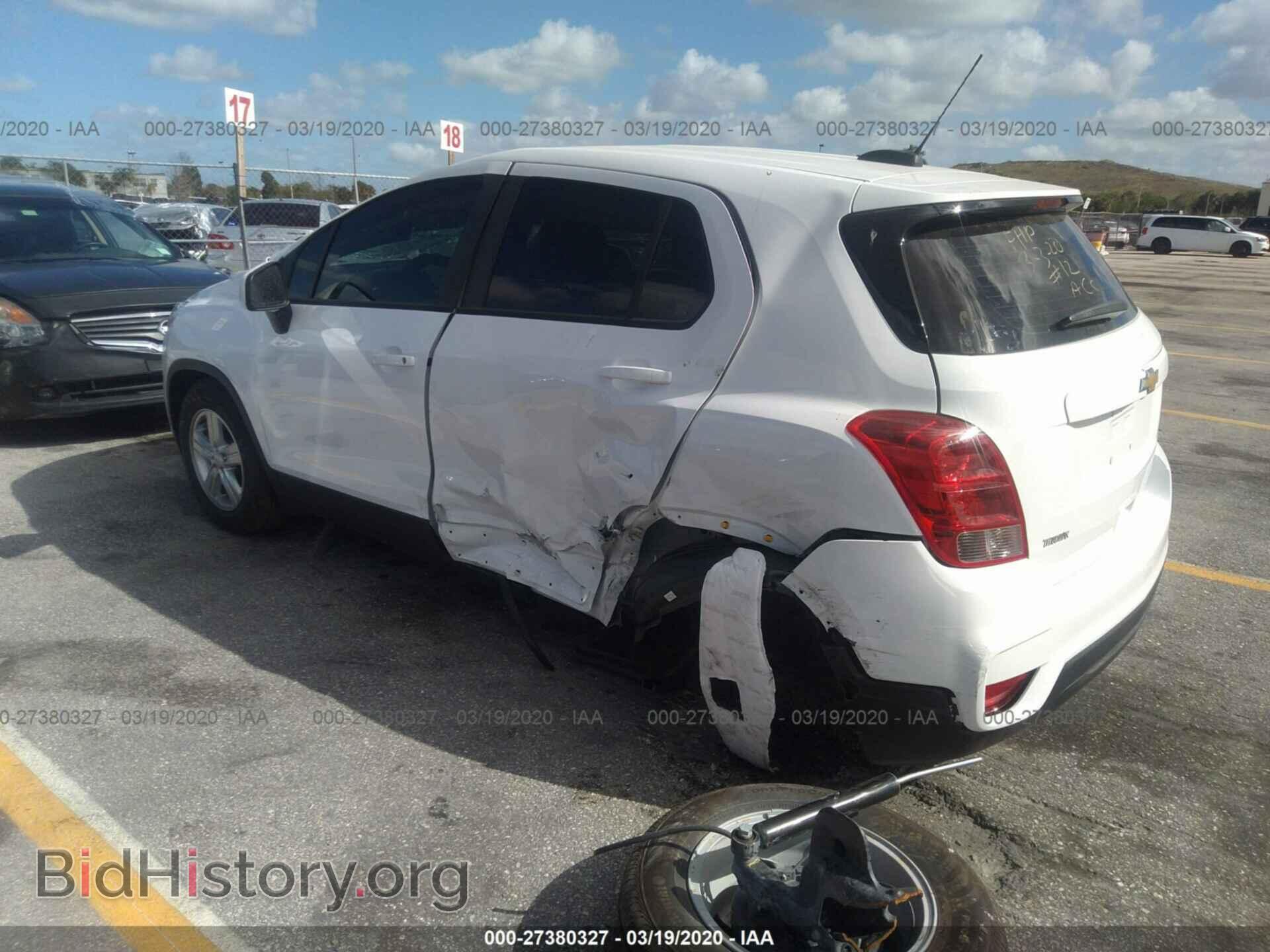 2020 CHEVROLET TRAX - VIN: KL7CJKSB2LB058850 - Фото 3