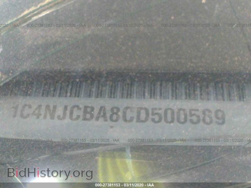 2012 Jeep COMPASS (VIN 1C4NJCBA8CD500589) — photo 9 of 11