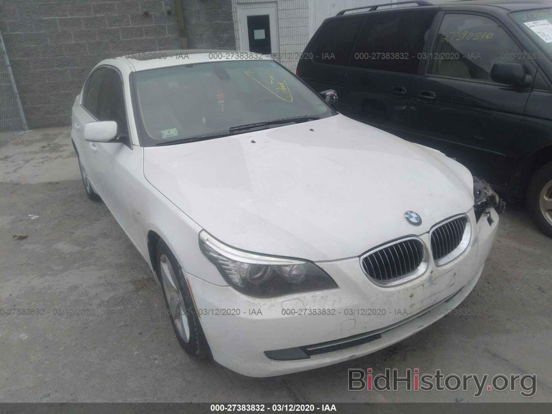 Photo WBANV13588CZ51350 - BMW 528 2008