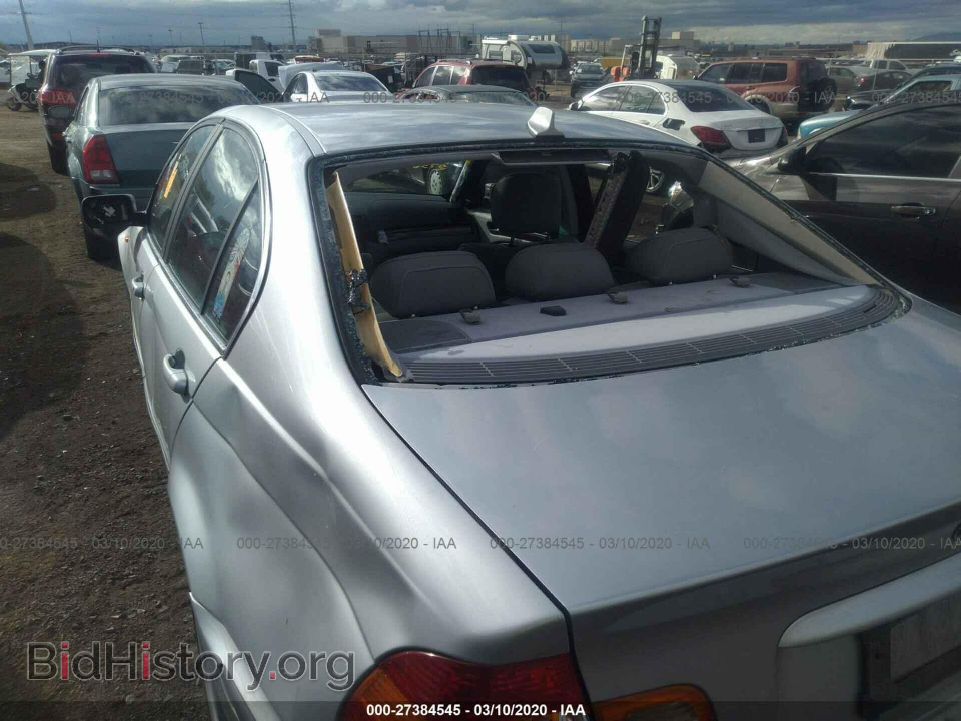 2004 BMW 330 - VIN: WBAEV53414KM37810 - Фото 6