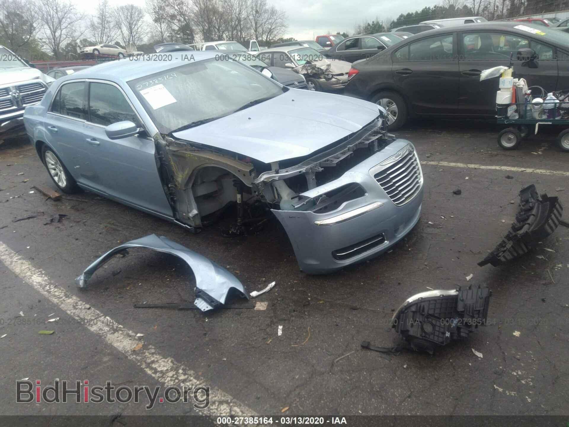 Фотография 2C3CCAAG8CH153462 - CHRYSLER 300 2012