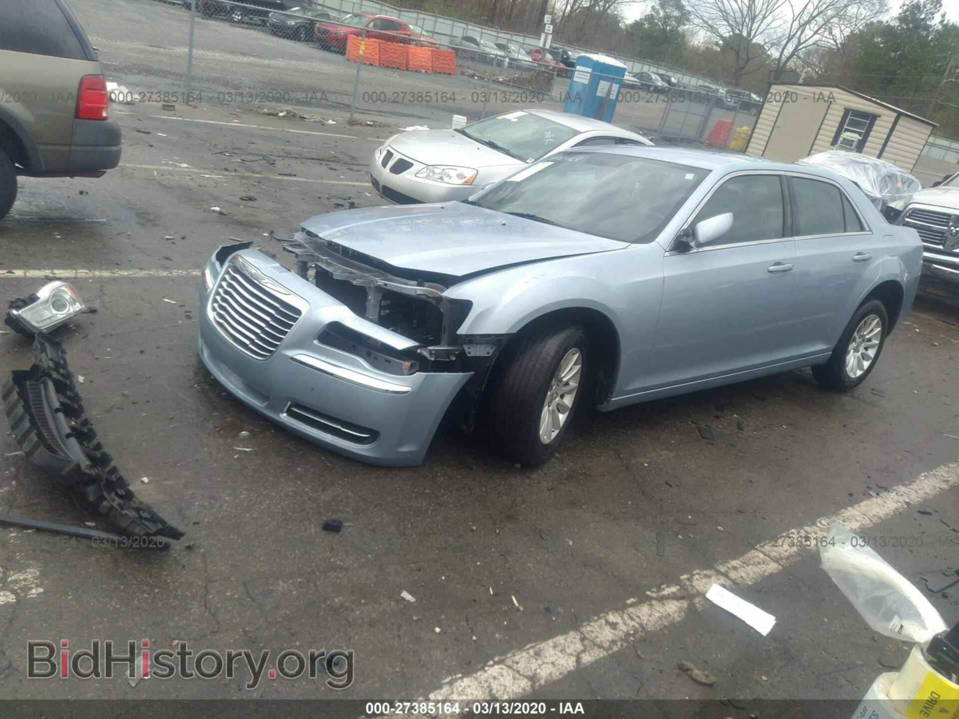 2012 CHRYSLER 300 - VIN: 2C3CCAAG8CH153462 - Фото 2