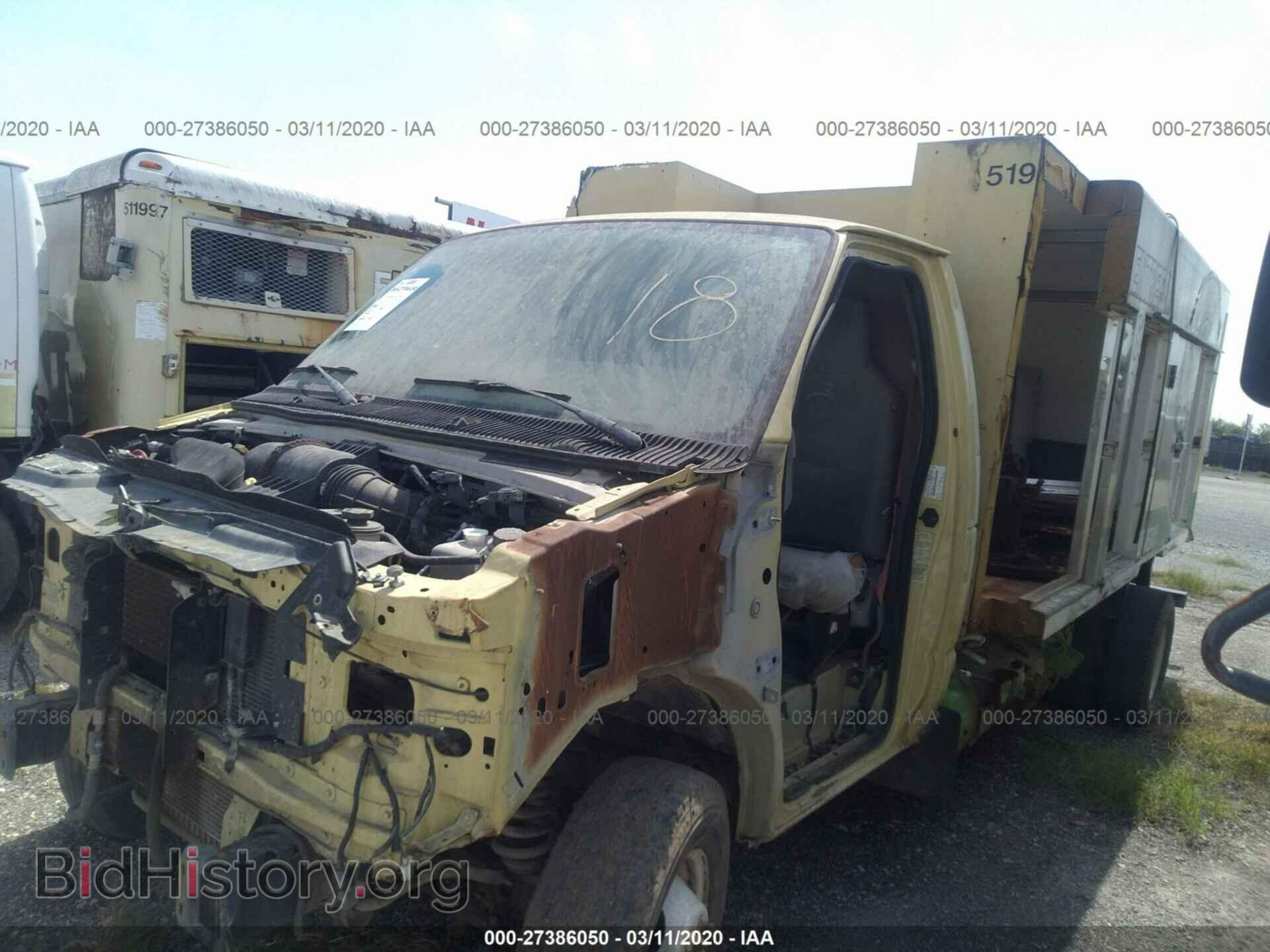 2011 FORD ECONOLINE - VIN: 1FDXE4FL3BDB07754 - Фото 2