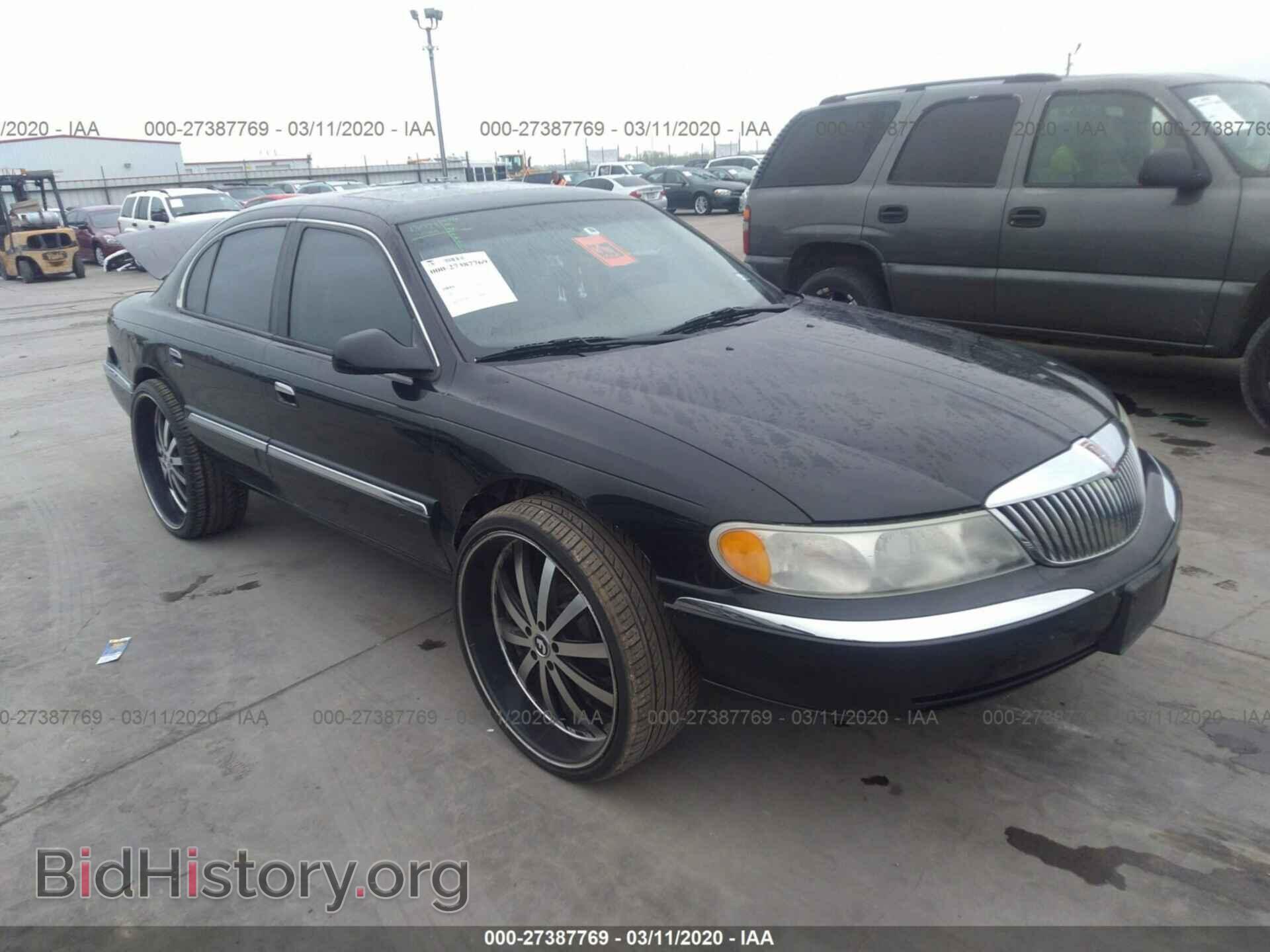 Photo 1LNHM97V21Y704955 - LINCOLN CONTINENTAL 2001