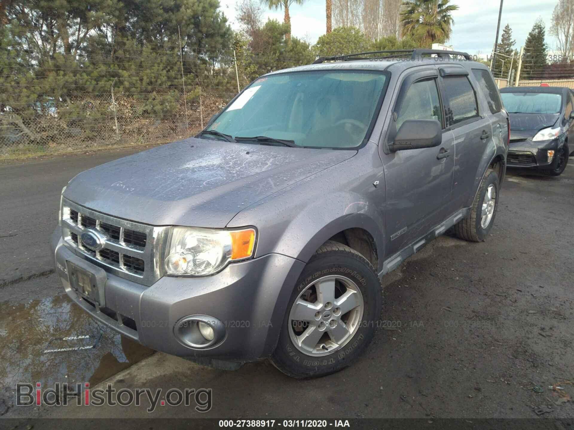 2008 FORD ESCAPE - VIN: 1FMCU93178KC17907 - Фото 2