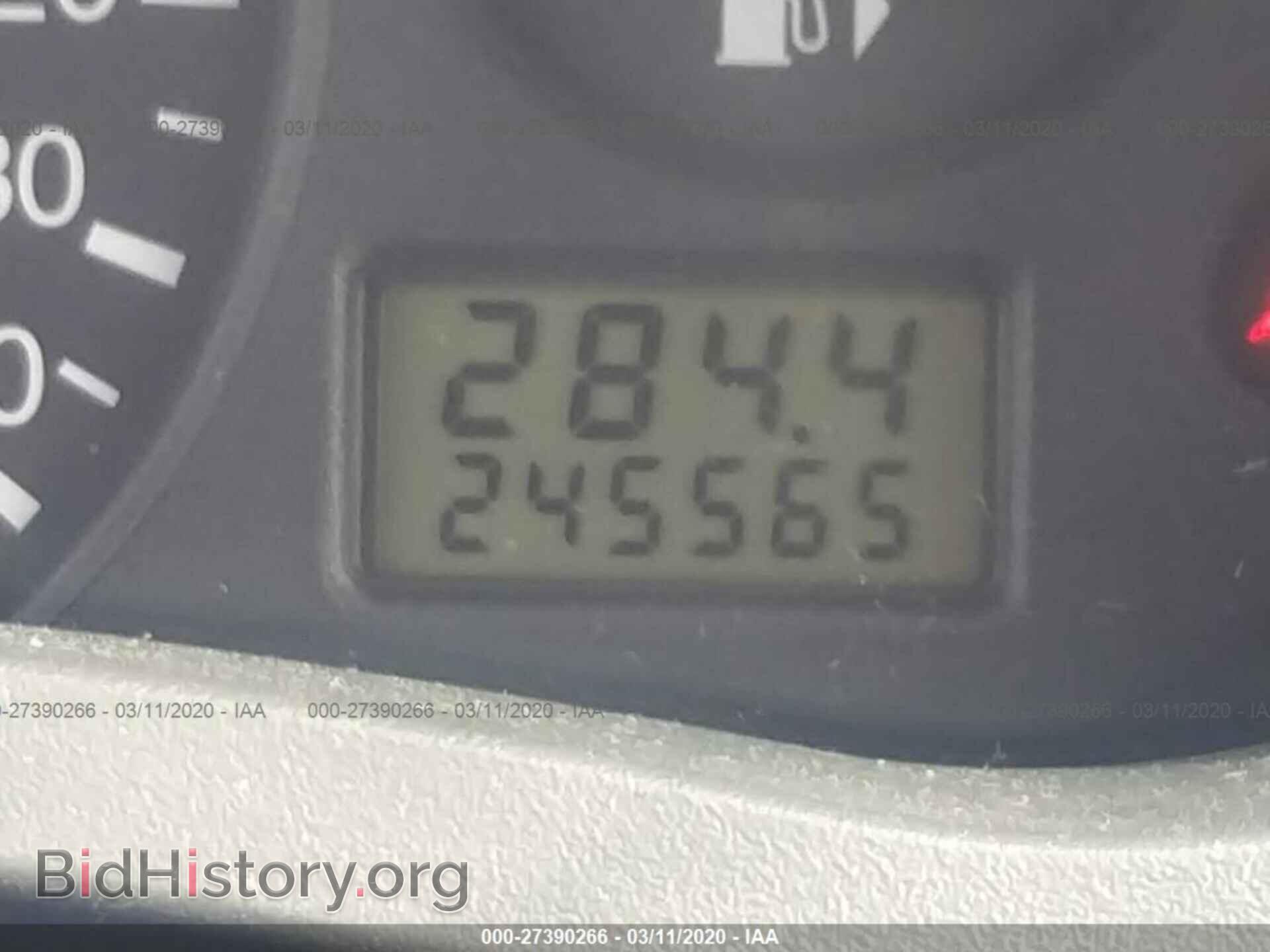 2005 FORD FOCUS - VIN: 1FAFP36N35W284325 - Фото 7
