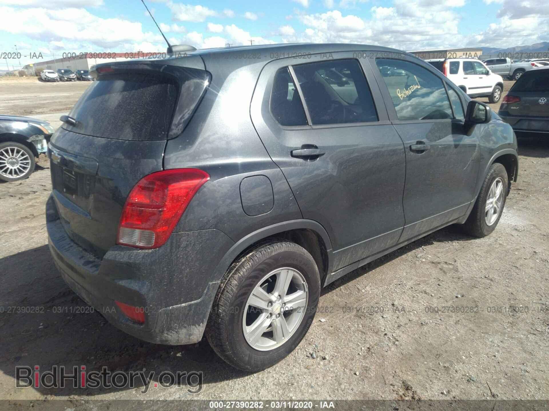 2019 CHEVROLET TRAX - VIN: 3GNCJKSB3KL320205 - Photo 4