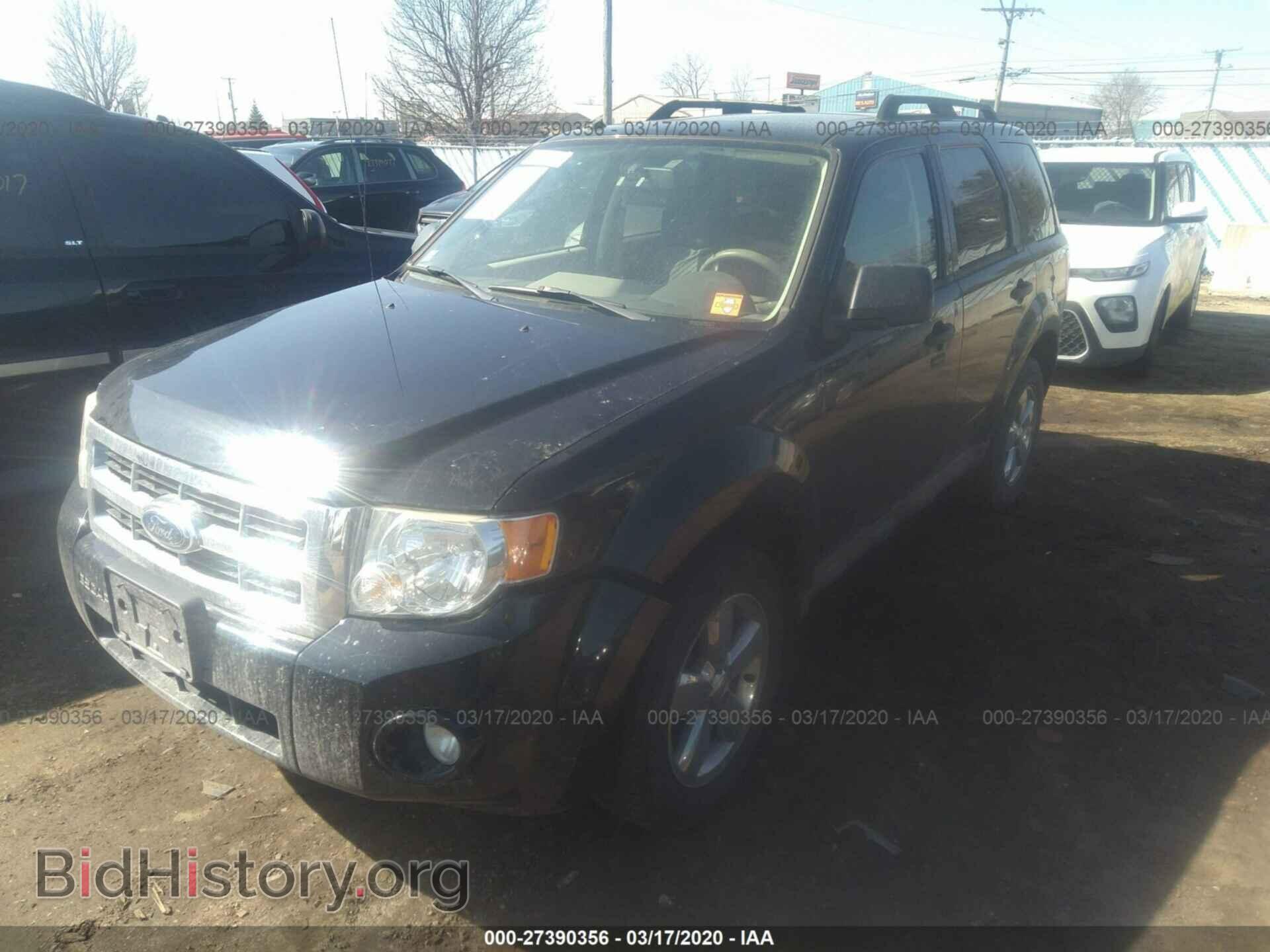 2009 FORD ESCAPE - VIN: 1FMCU03G19KB09722 - Фото 2