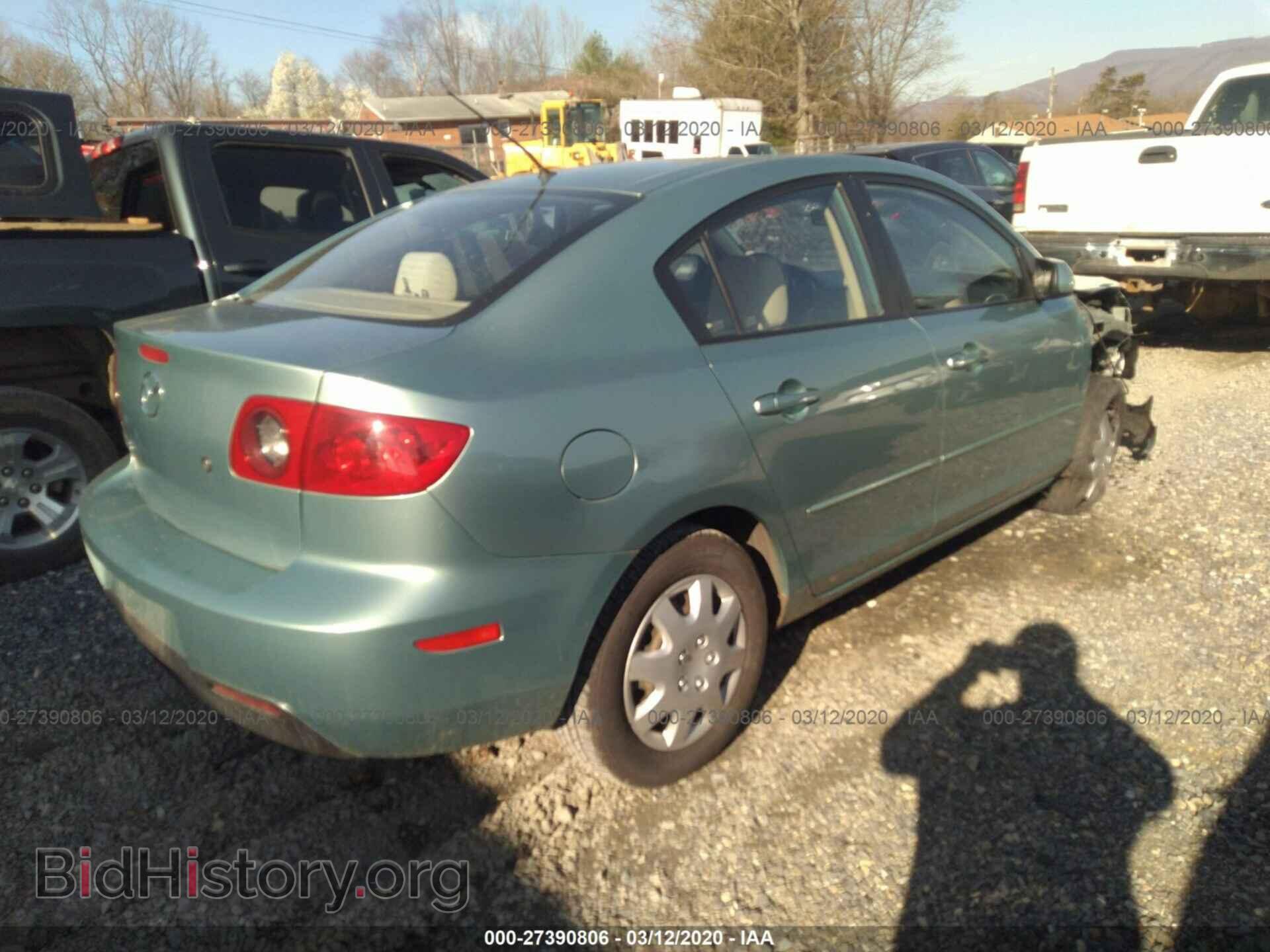 2004 MAZDA 3 - VIN: JM1BK12F741151685 - Photo 4