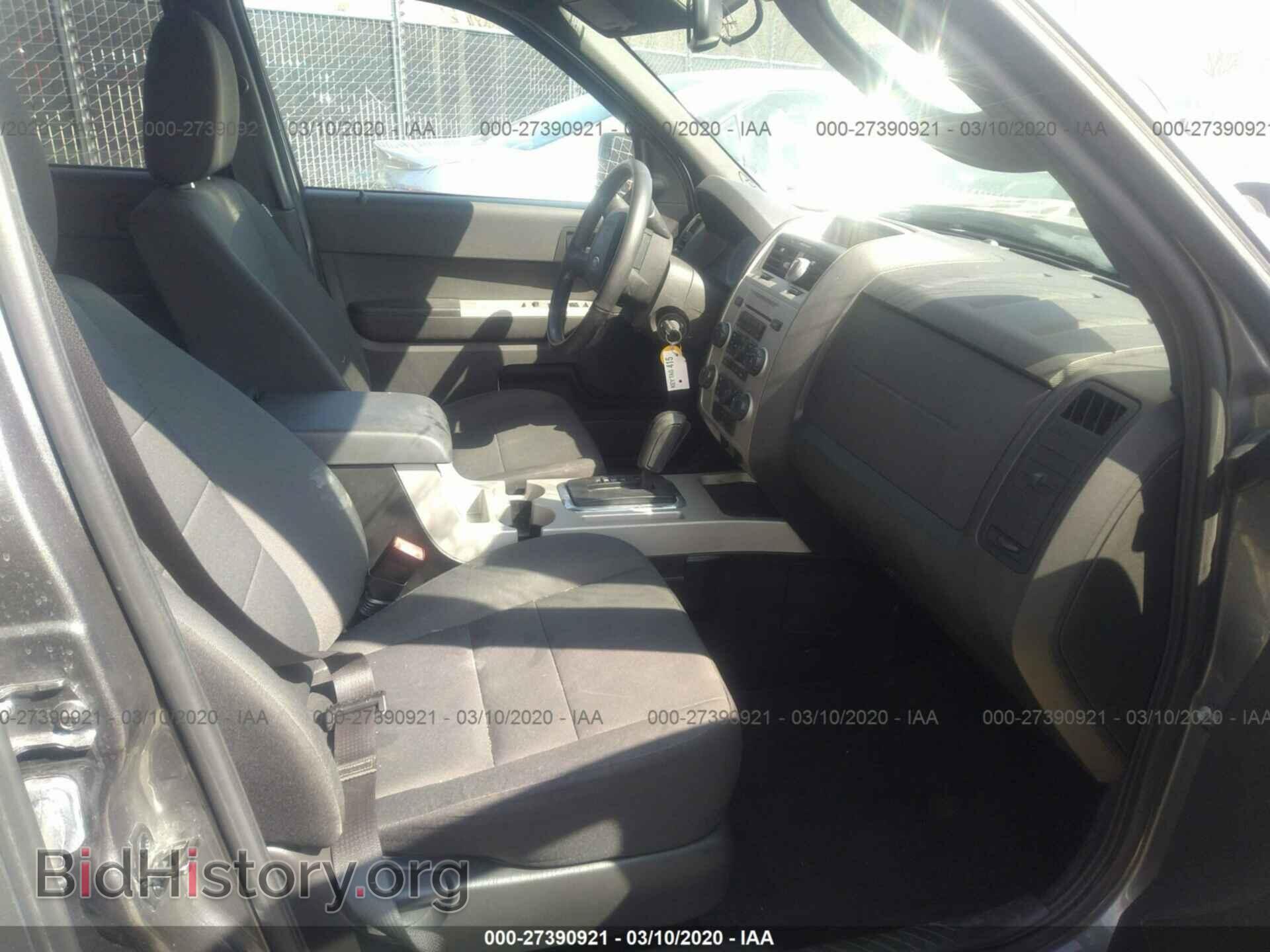 2011 FORD ESCAPE - VIN: 1FMCU0D74BKC17658 - Фото 5