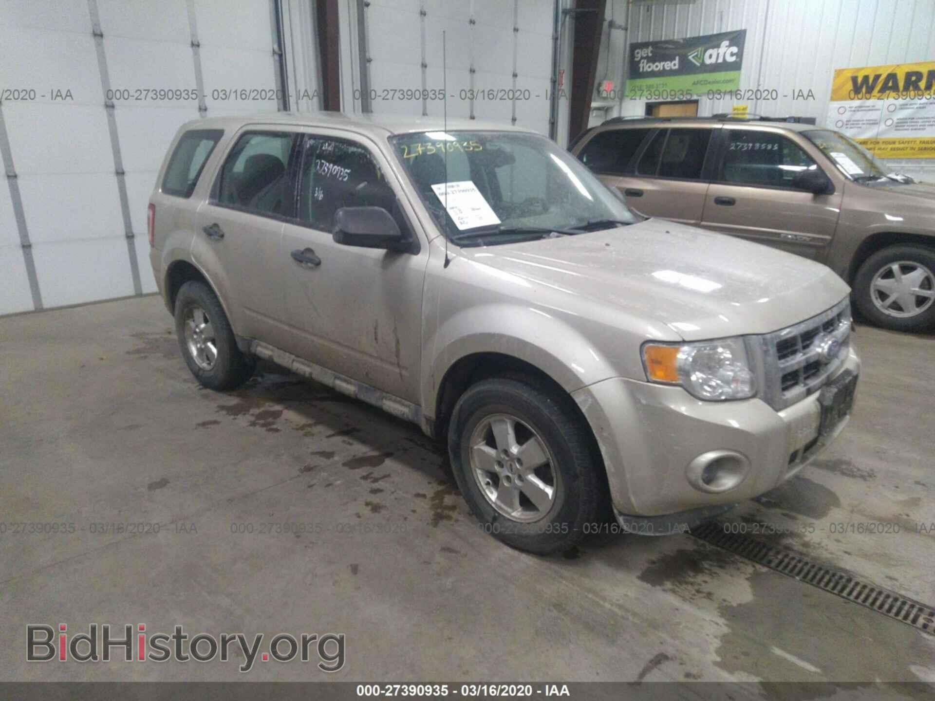 Фотография 1FMCU9C73BKB99059 - FORD ESCAPE 2011