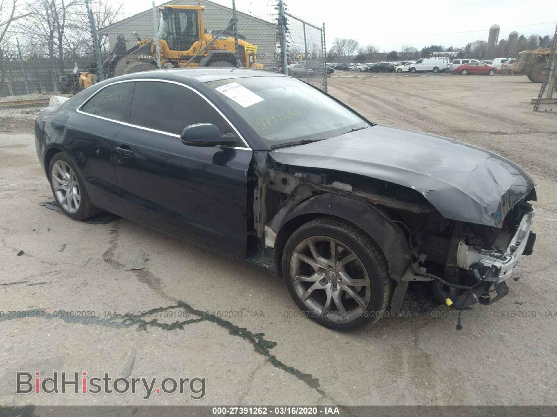 Фотография WAUCFAFR6BA044876 - AUDI A5 2011