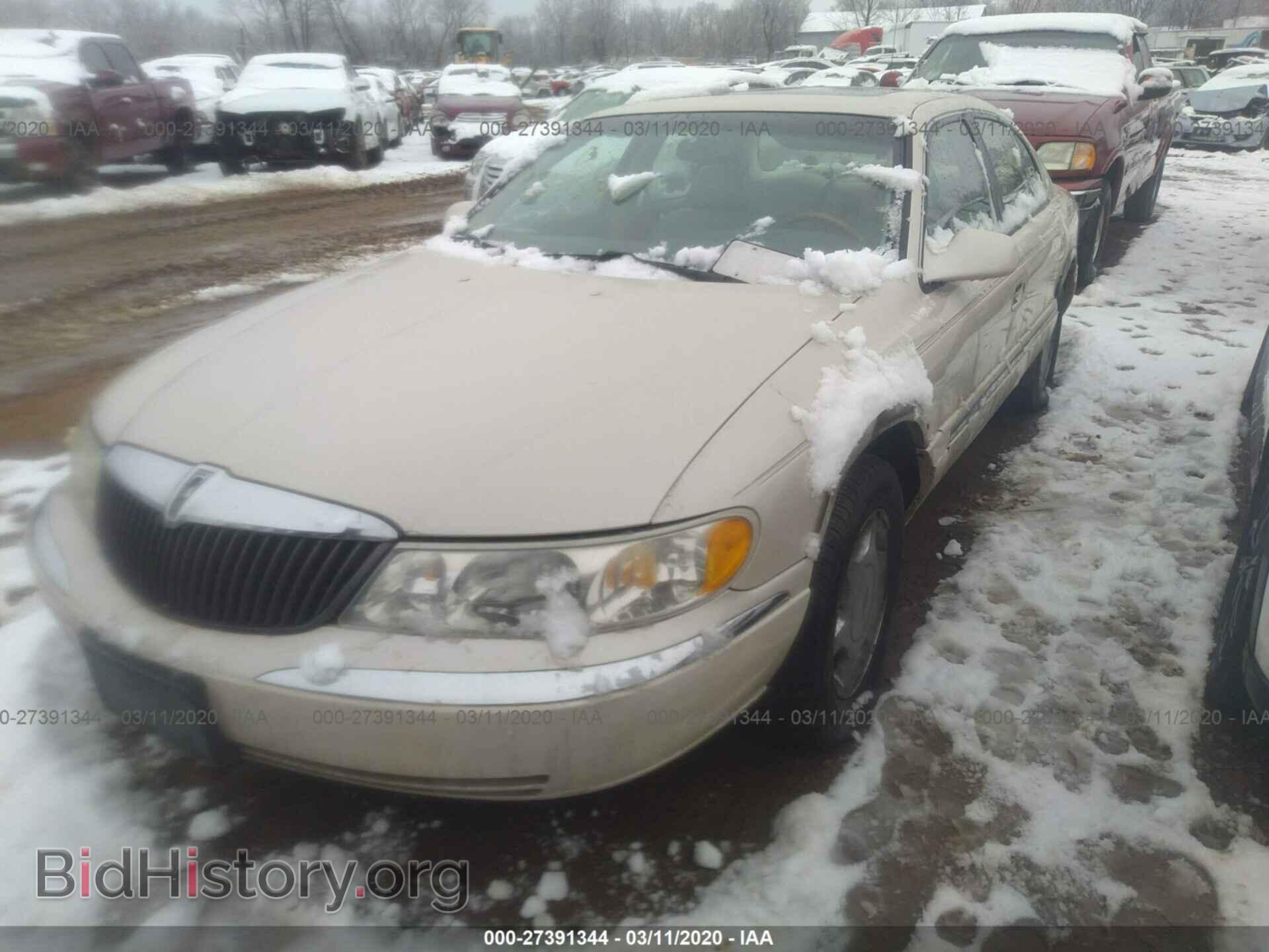 2002 LINCOLN CONTINENTAL - VIN: 1LNHM97V32Y606812 - Фото 2